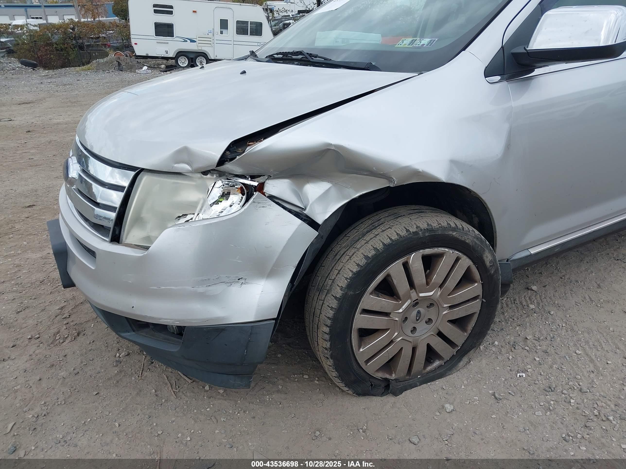 FORD EDGE image 6