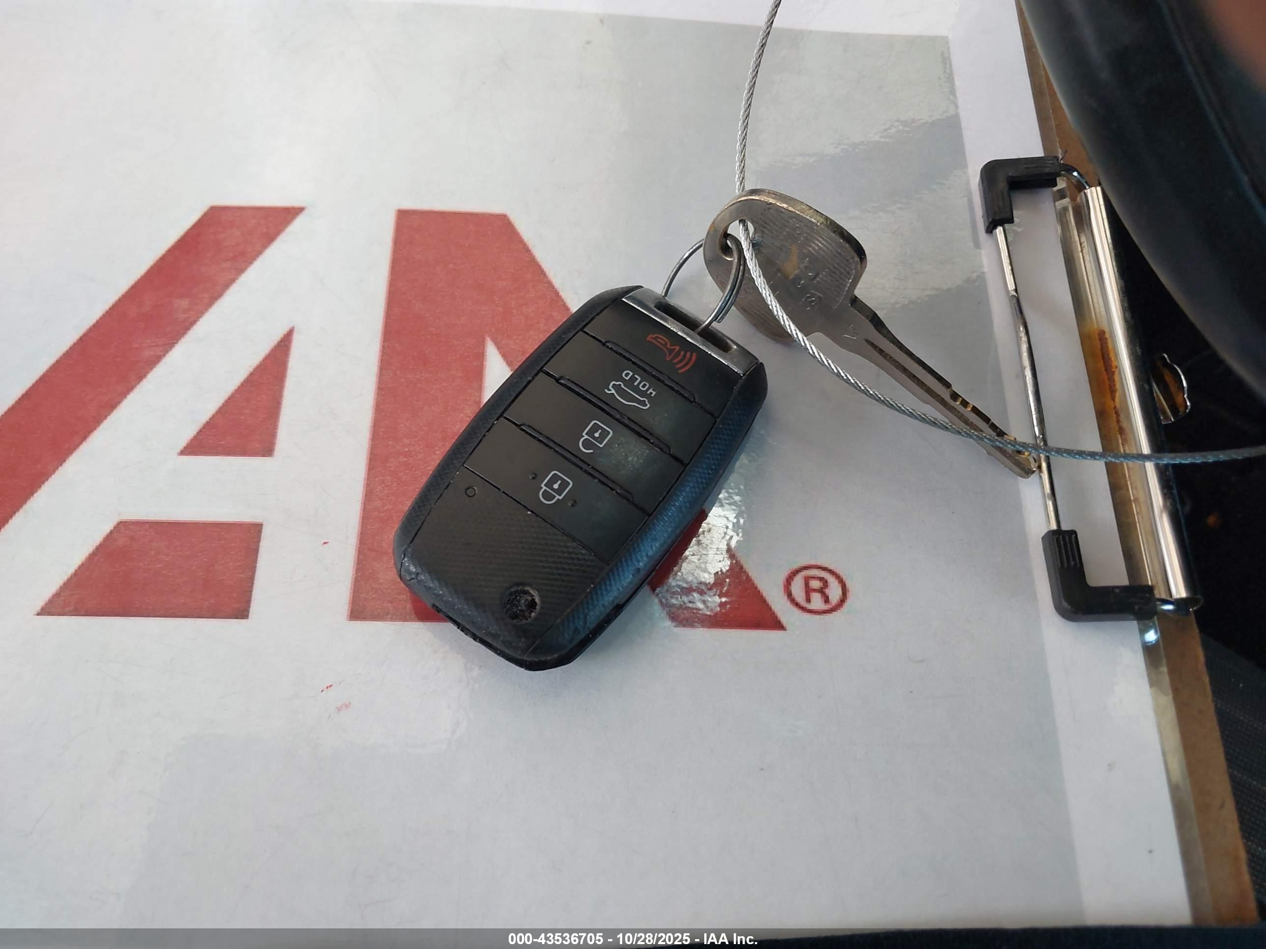 KIA FORTE image 11