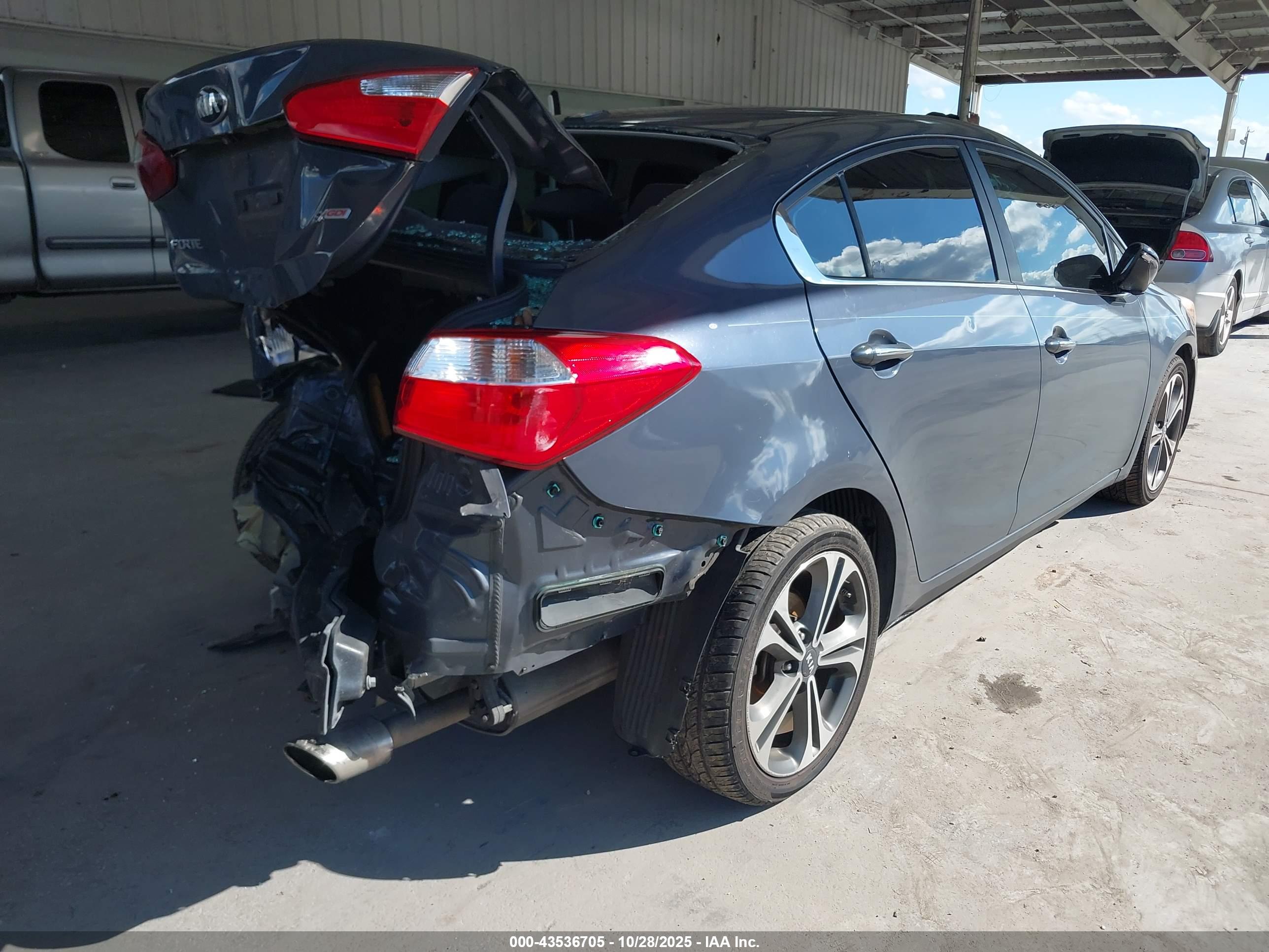 KIA FORTE image 4