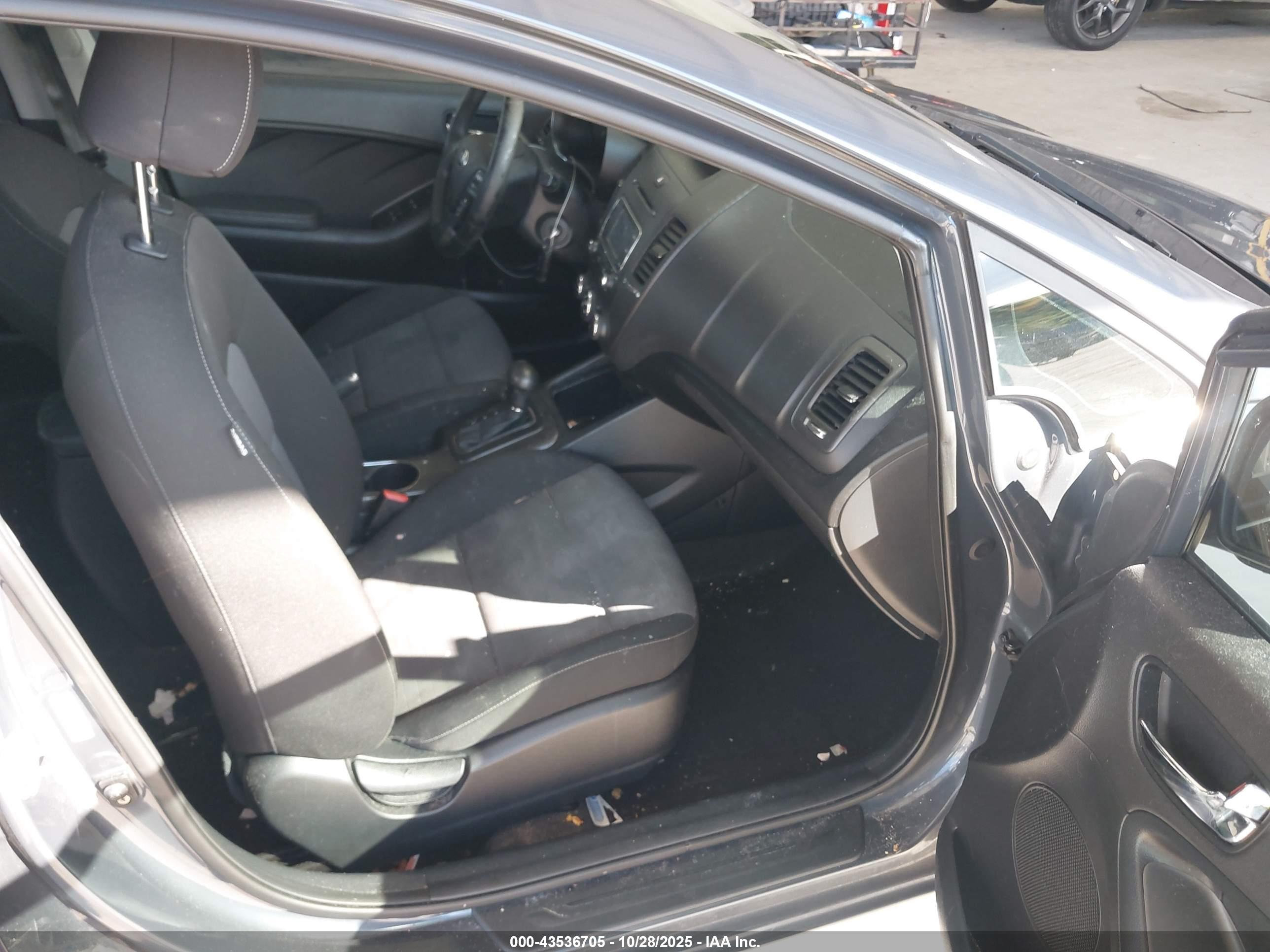KIA FORTE image 5