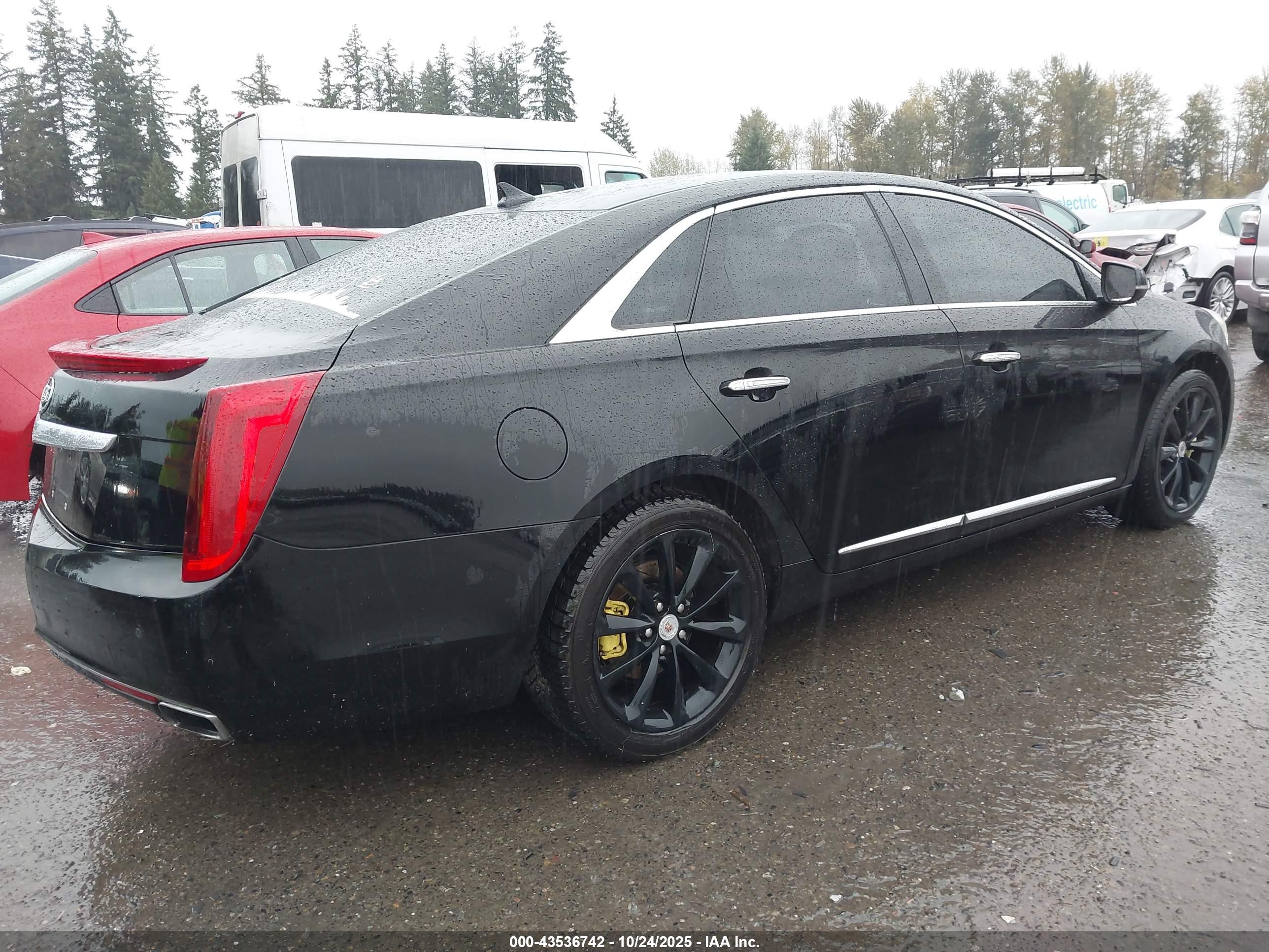 CADILLAC XTS image 4