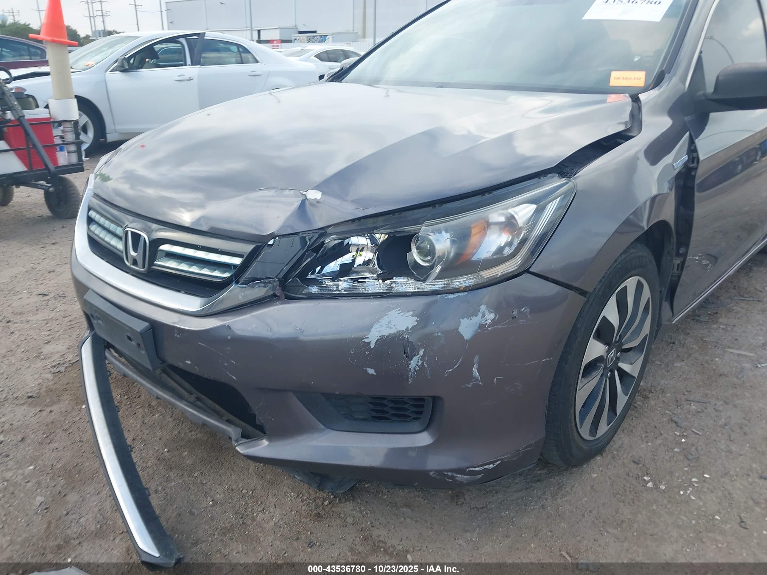 HONDA ACCORD image 6