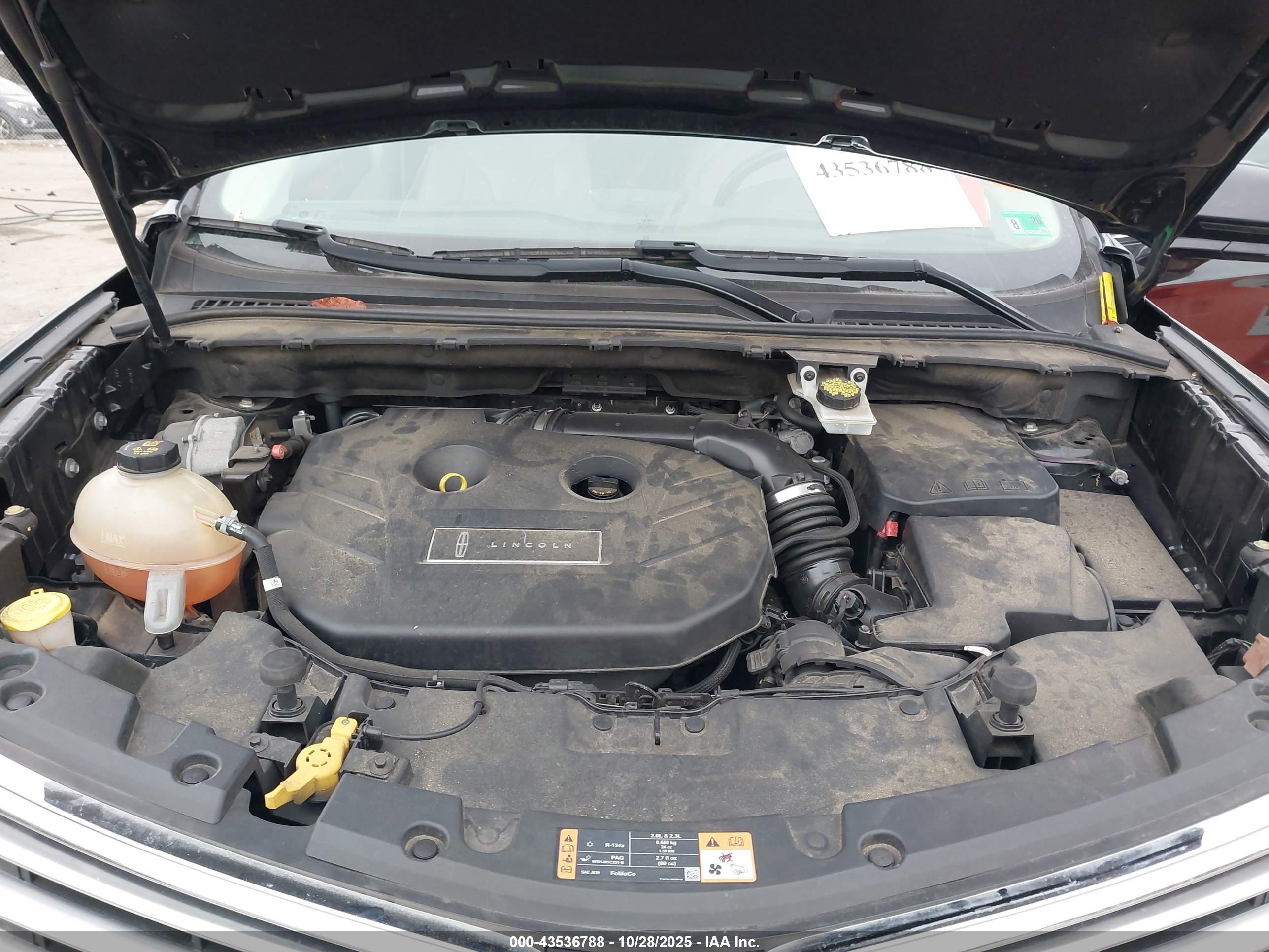 LINCOLN MKC image 10