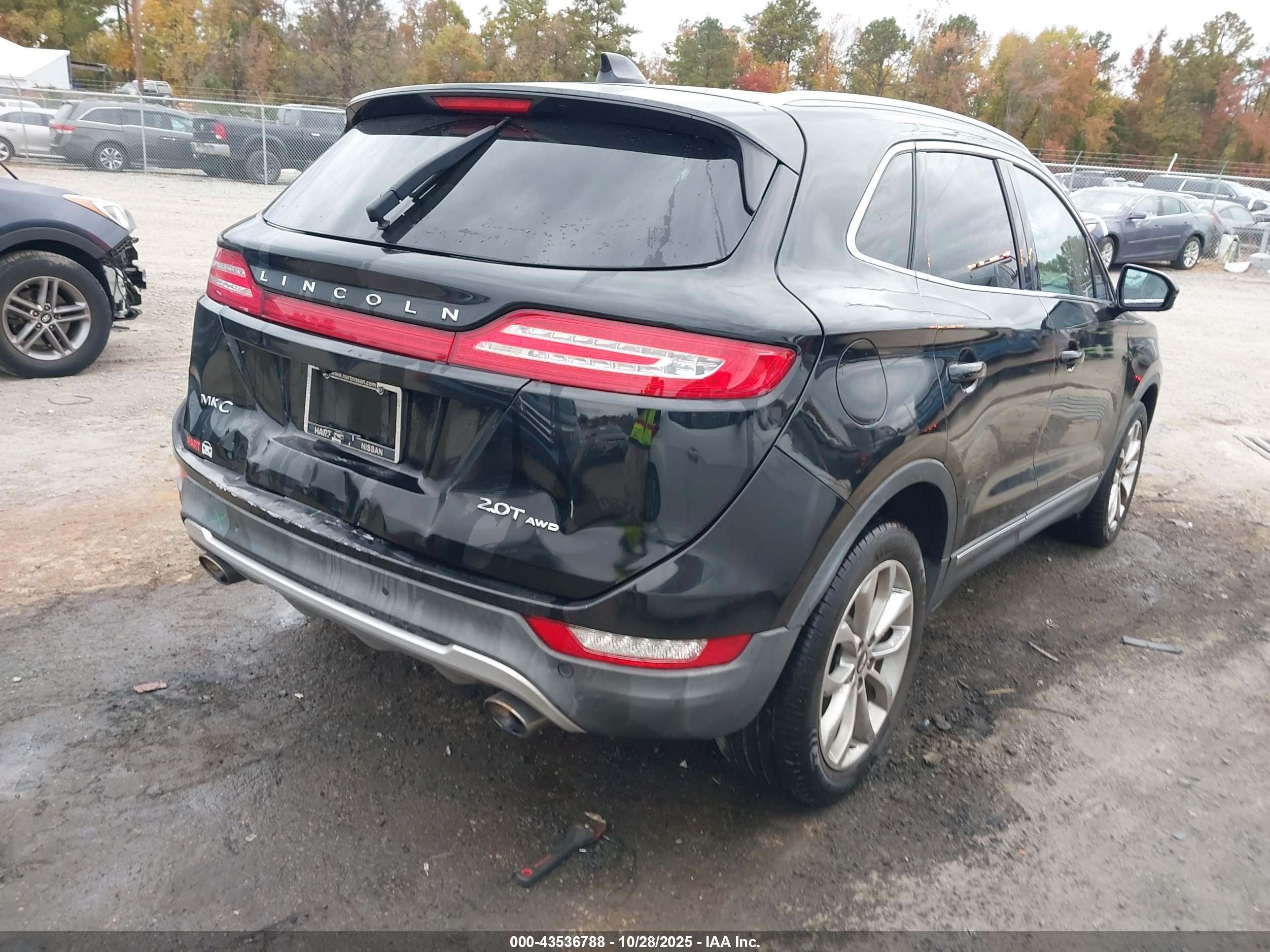 LINCOLN MKC image 4