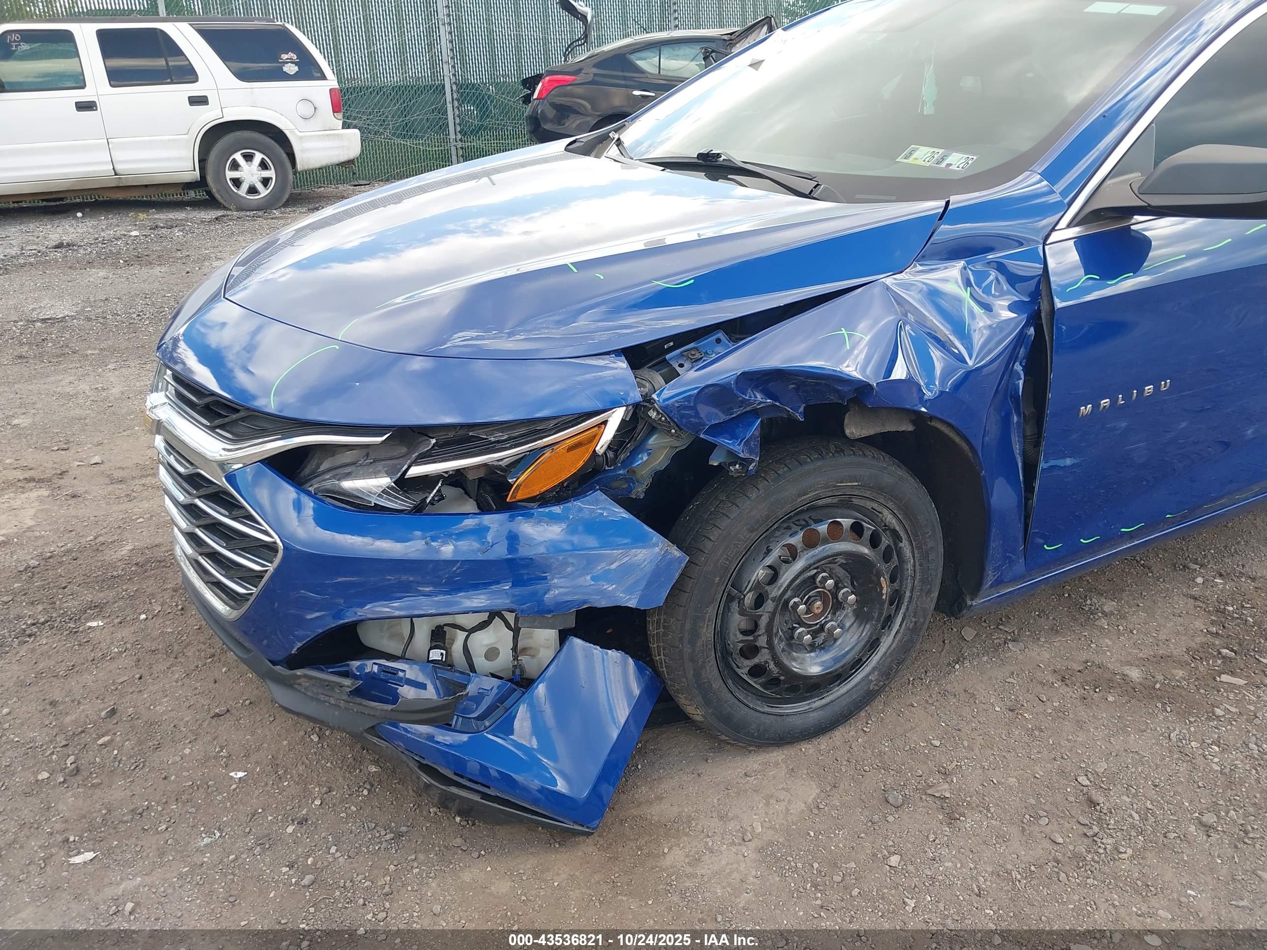 CHEVROLET MALIBU image 6