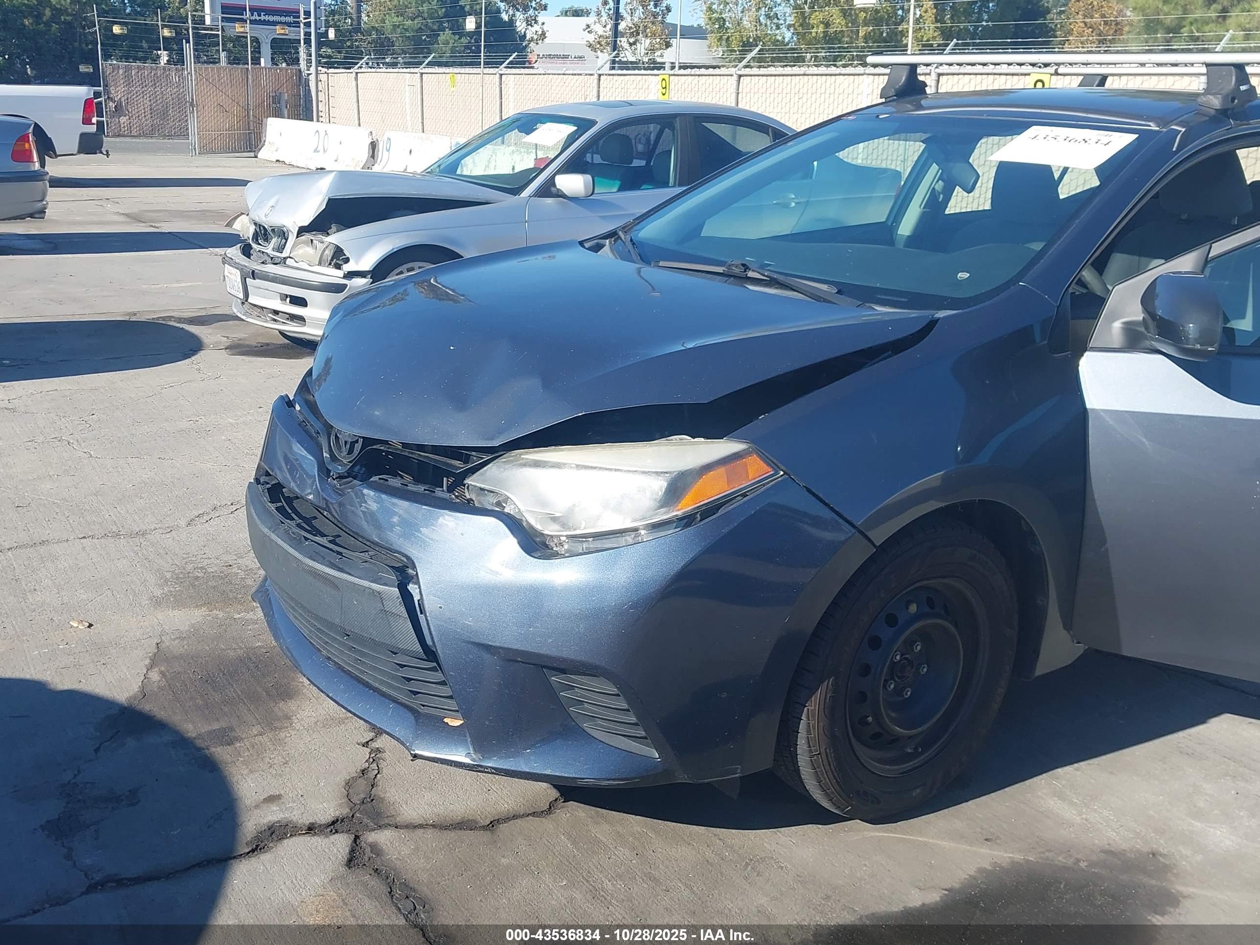 TOYOTA COROLLA image 6
