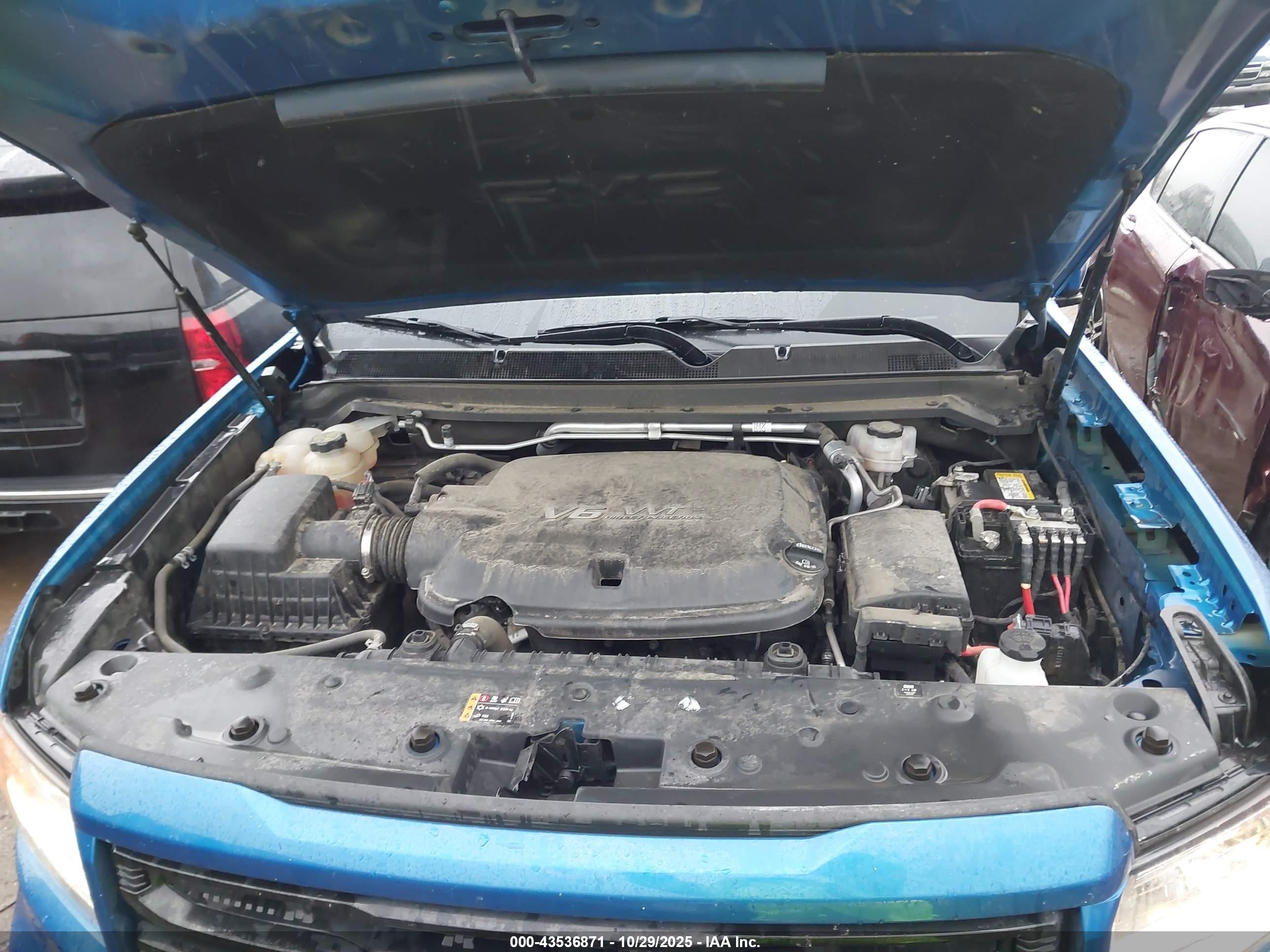GMC CANYON image 10