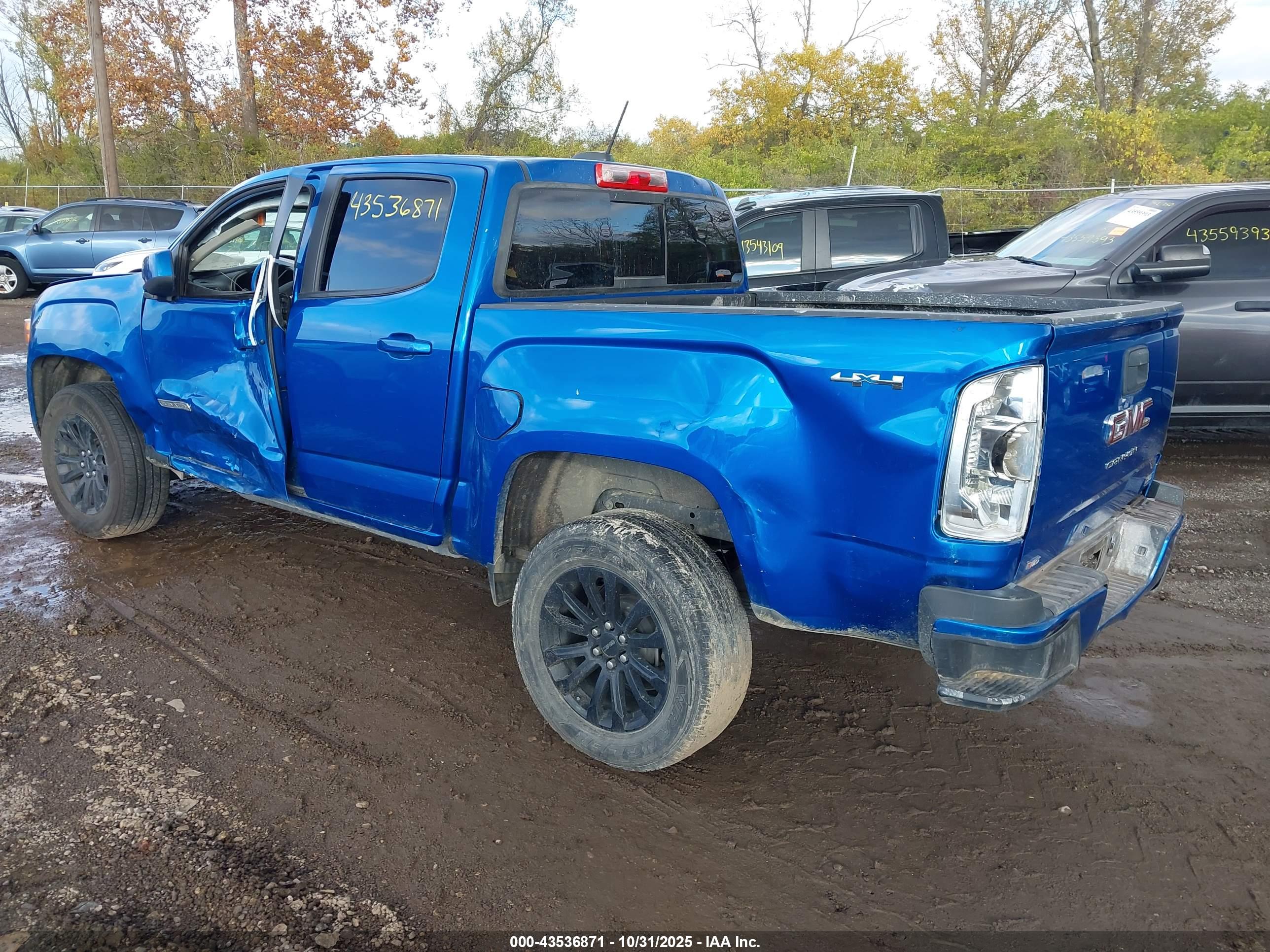 GMC CANYON image 3