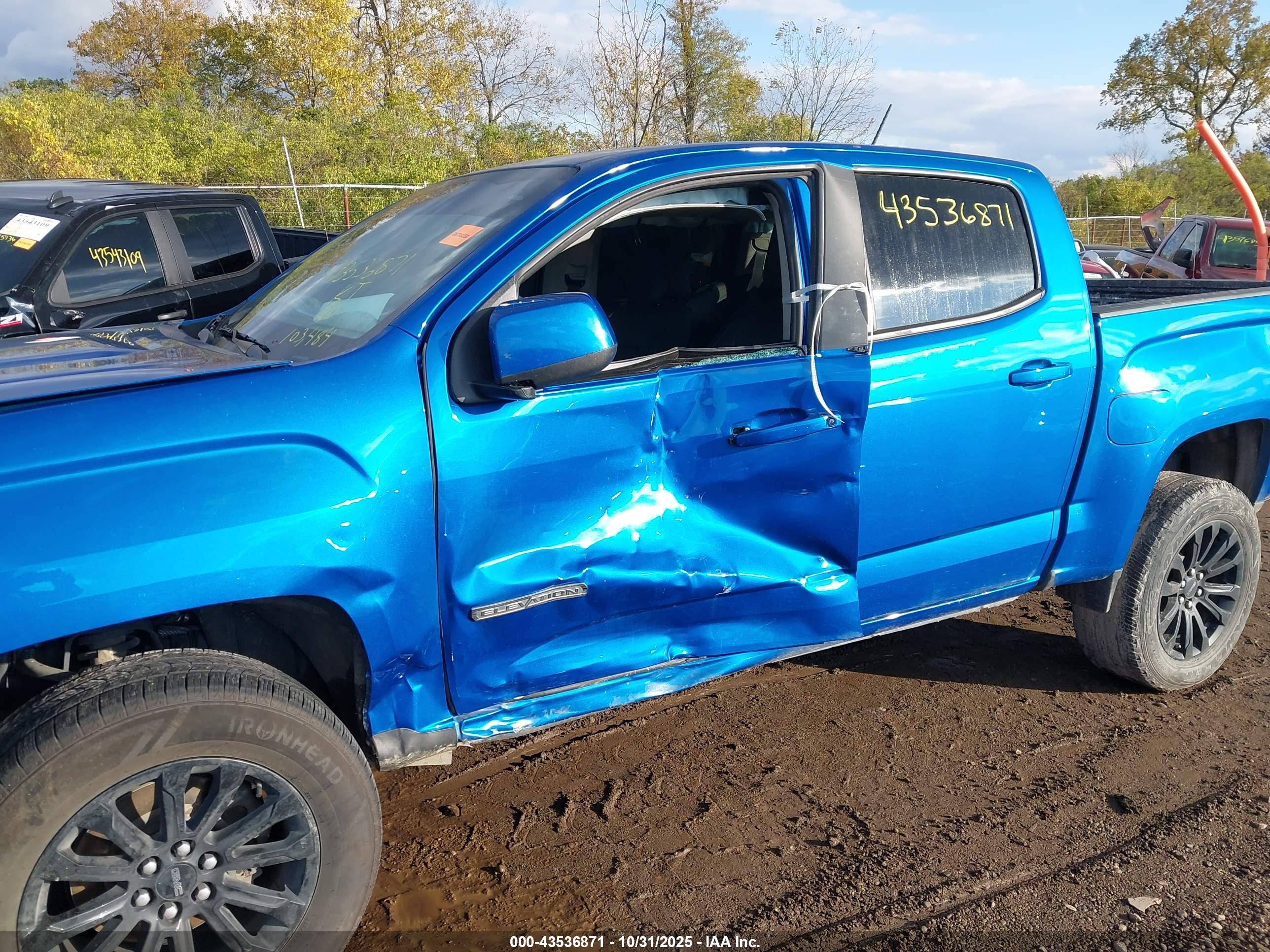 GMC CANYON image 6