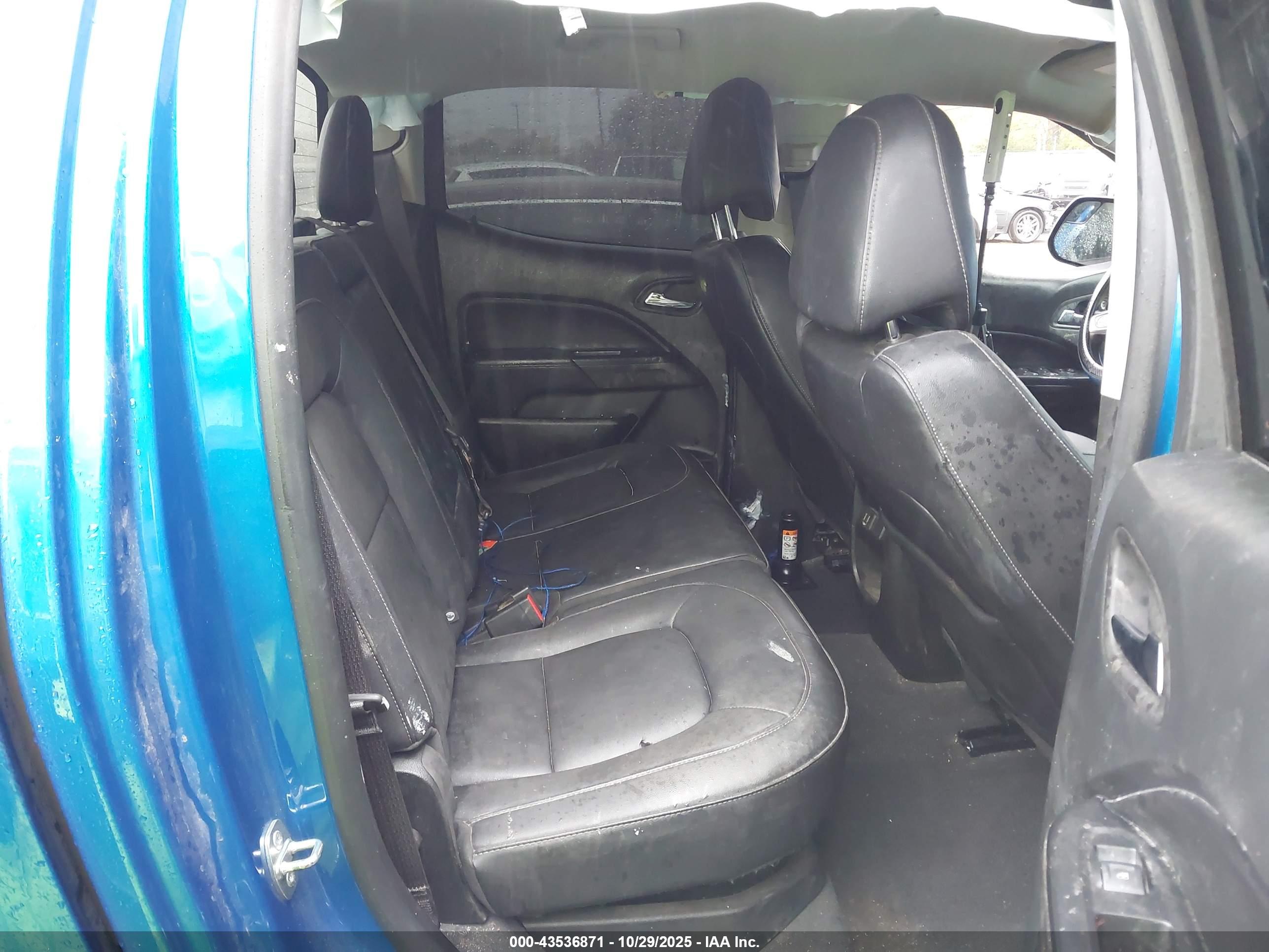 GMC CANYON image 8