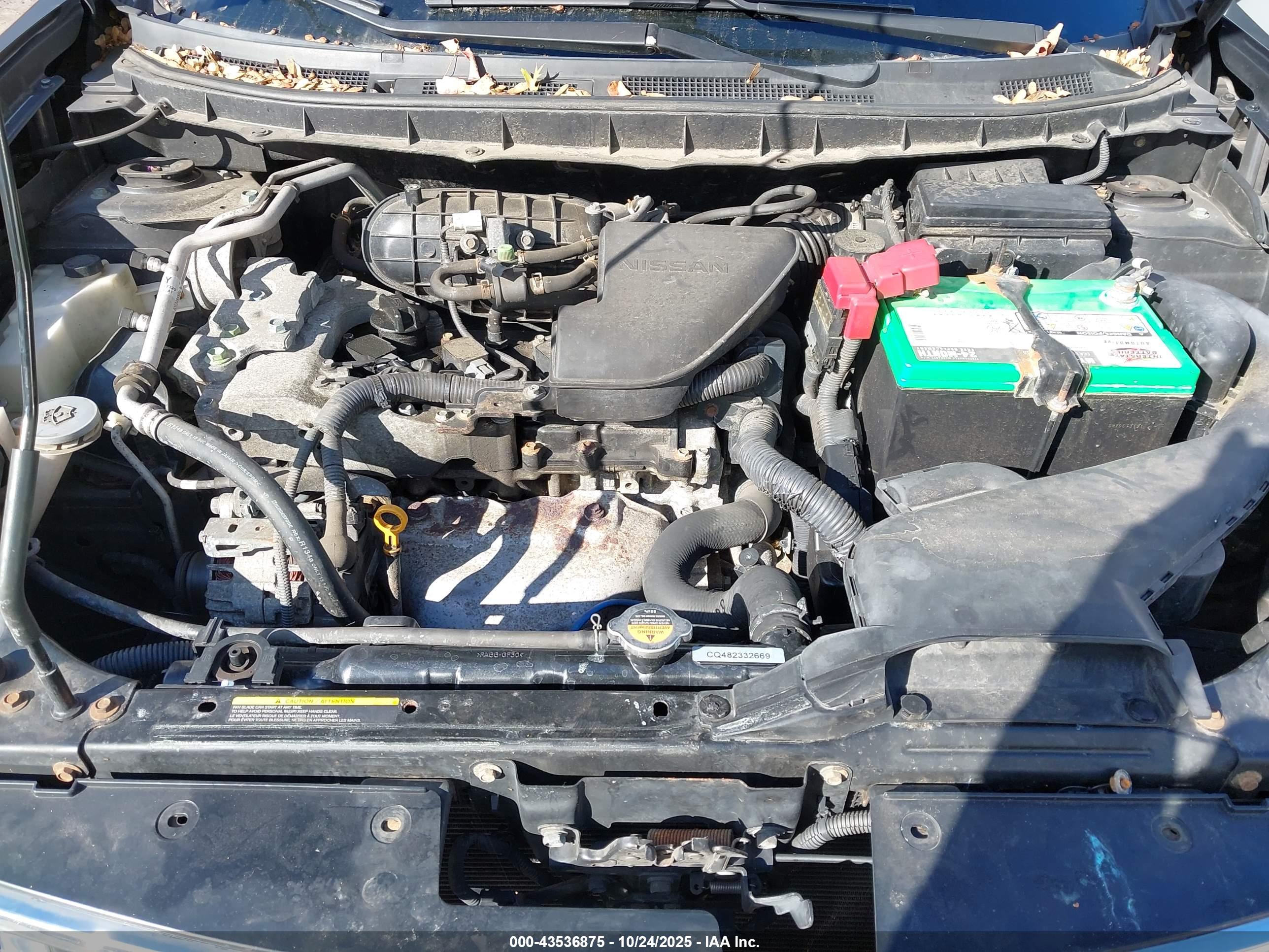 NISSAN ROGUE image 10