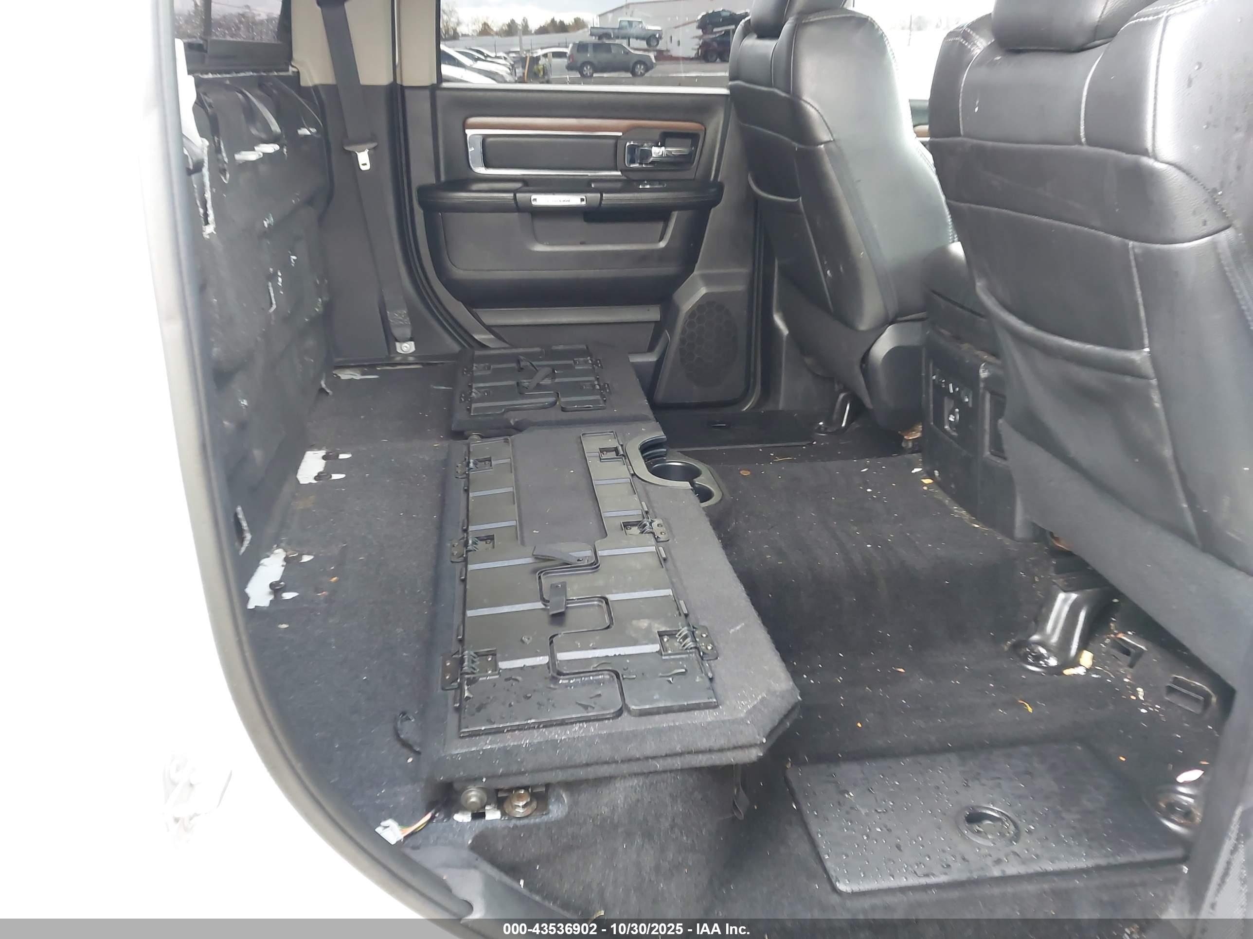RAM 3500 image 7