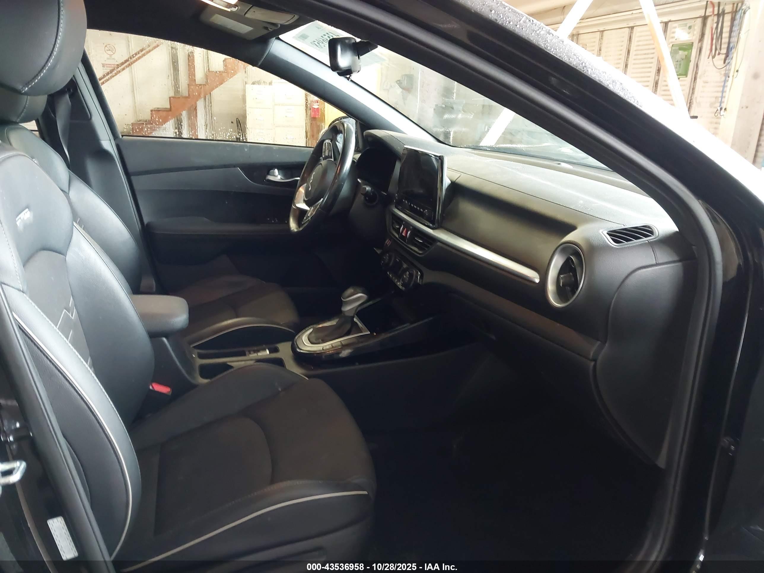 KIA FORTE image 5