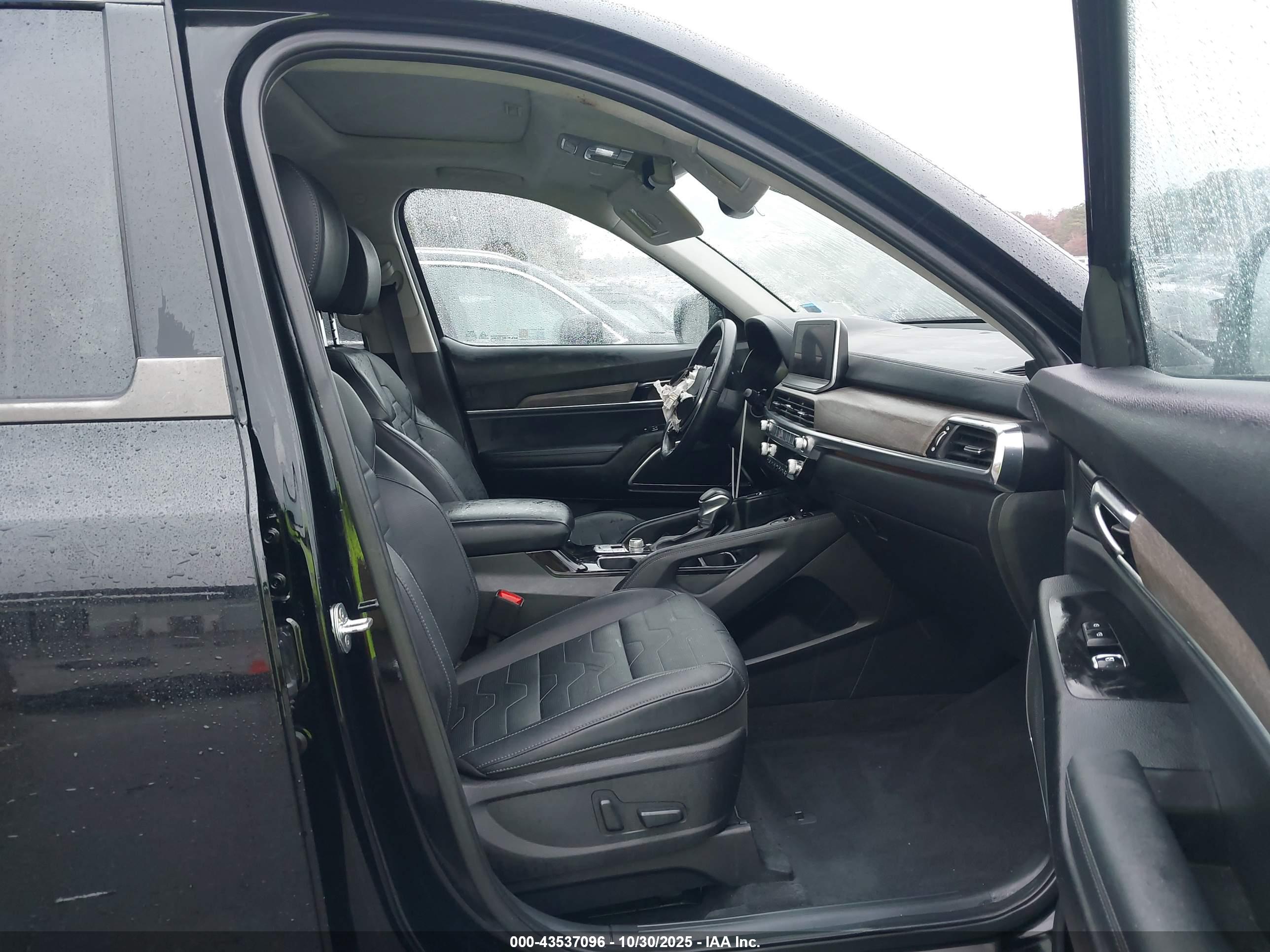 KIA TELLURIDE image 5