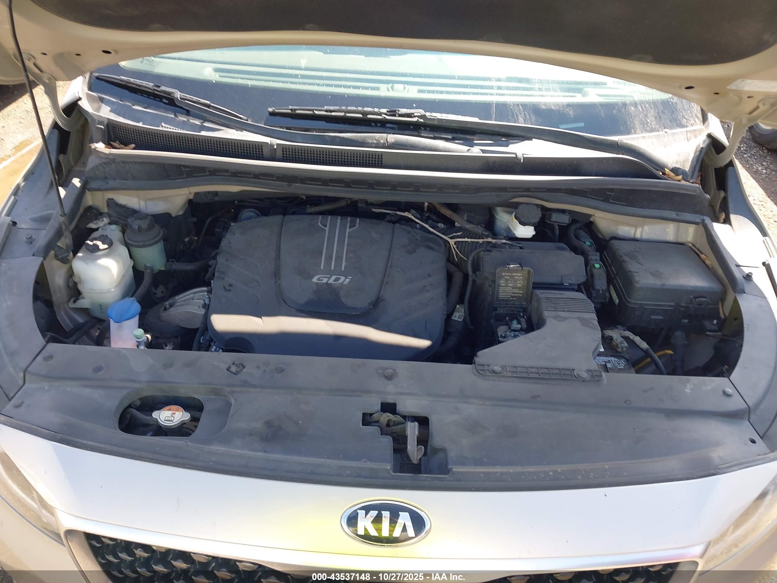 KIA SEDONA image 10