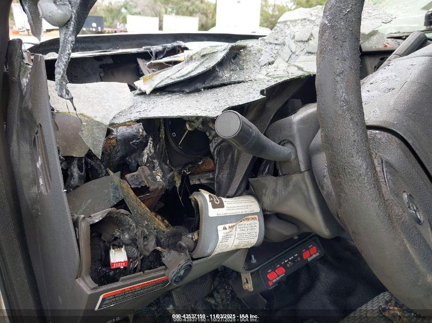 FORD F450 image 6