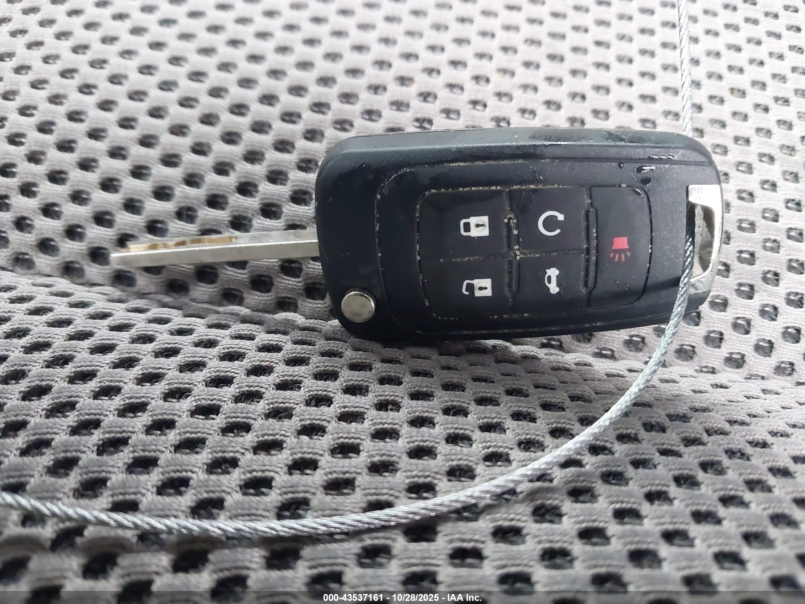 CHEVROLET EQUINOX image 11