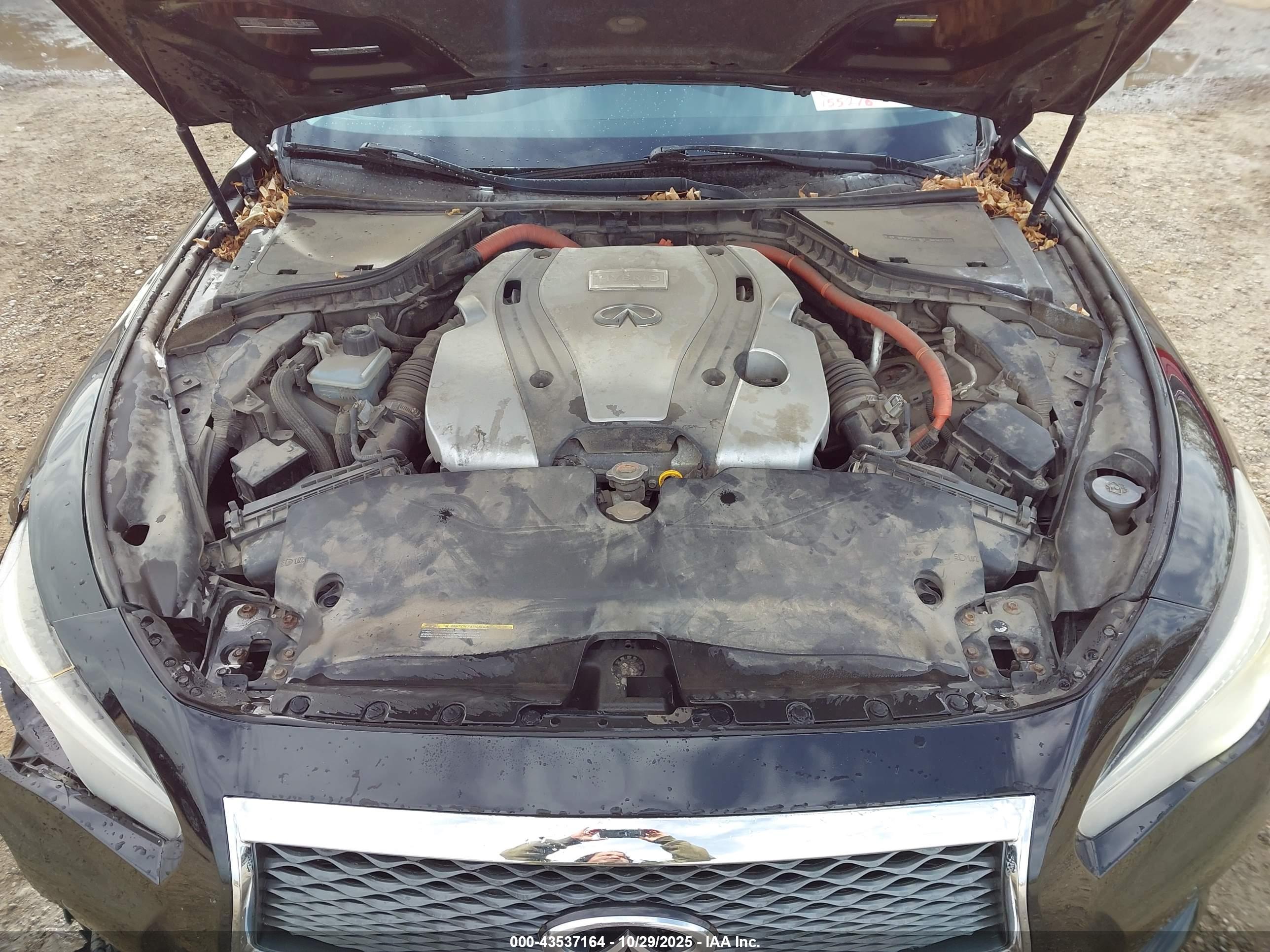 INFINITI Q50 image 10