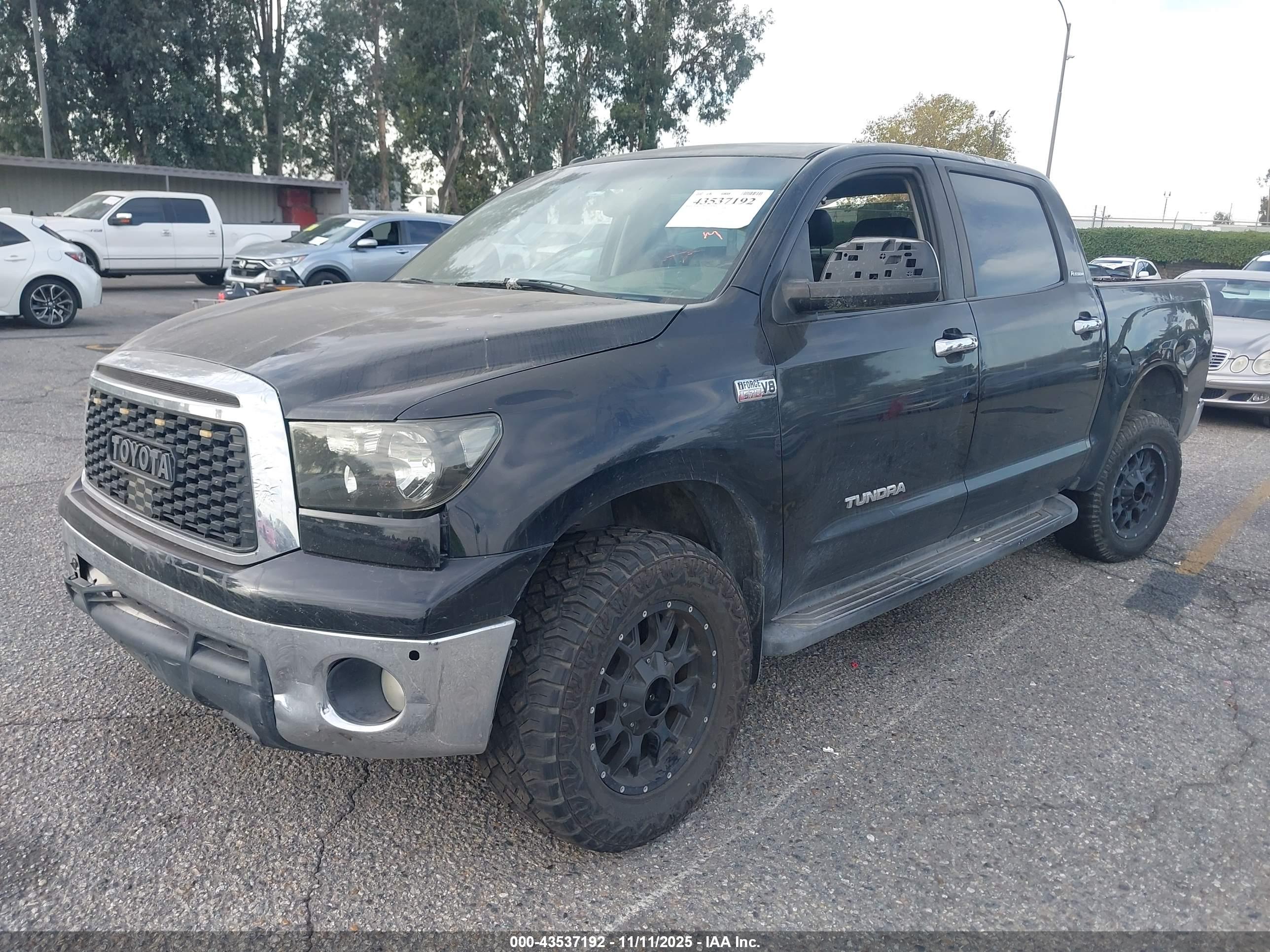 TOYOTA TUNDRA image 2