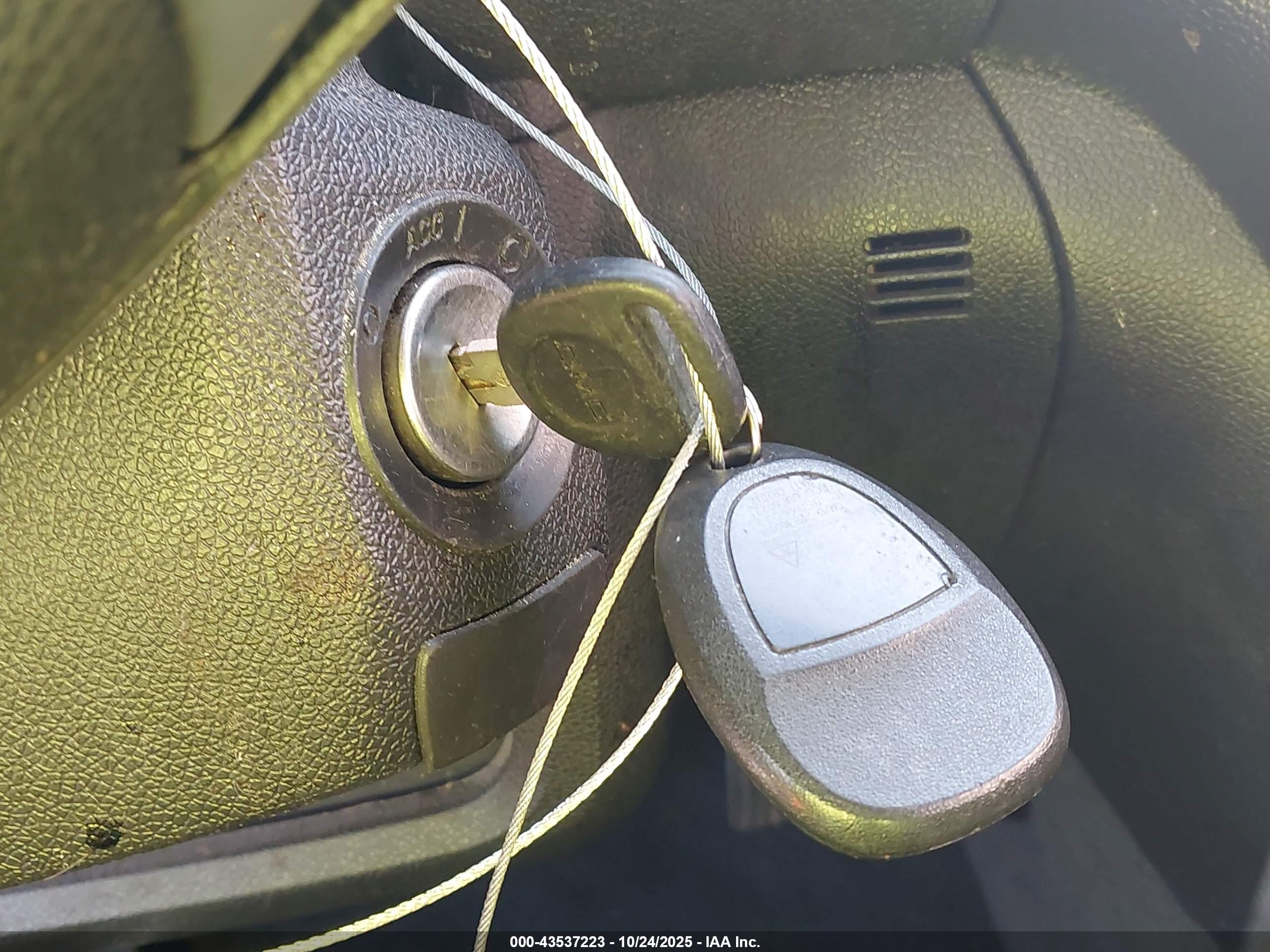 GMC ACADIA image 11