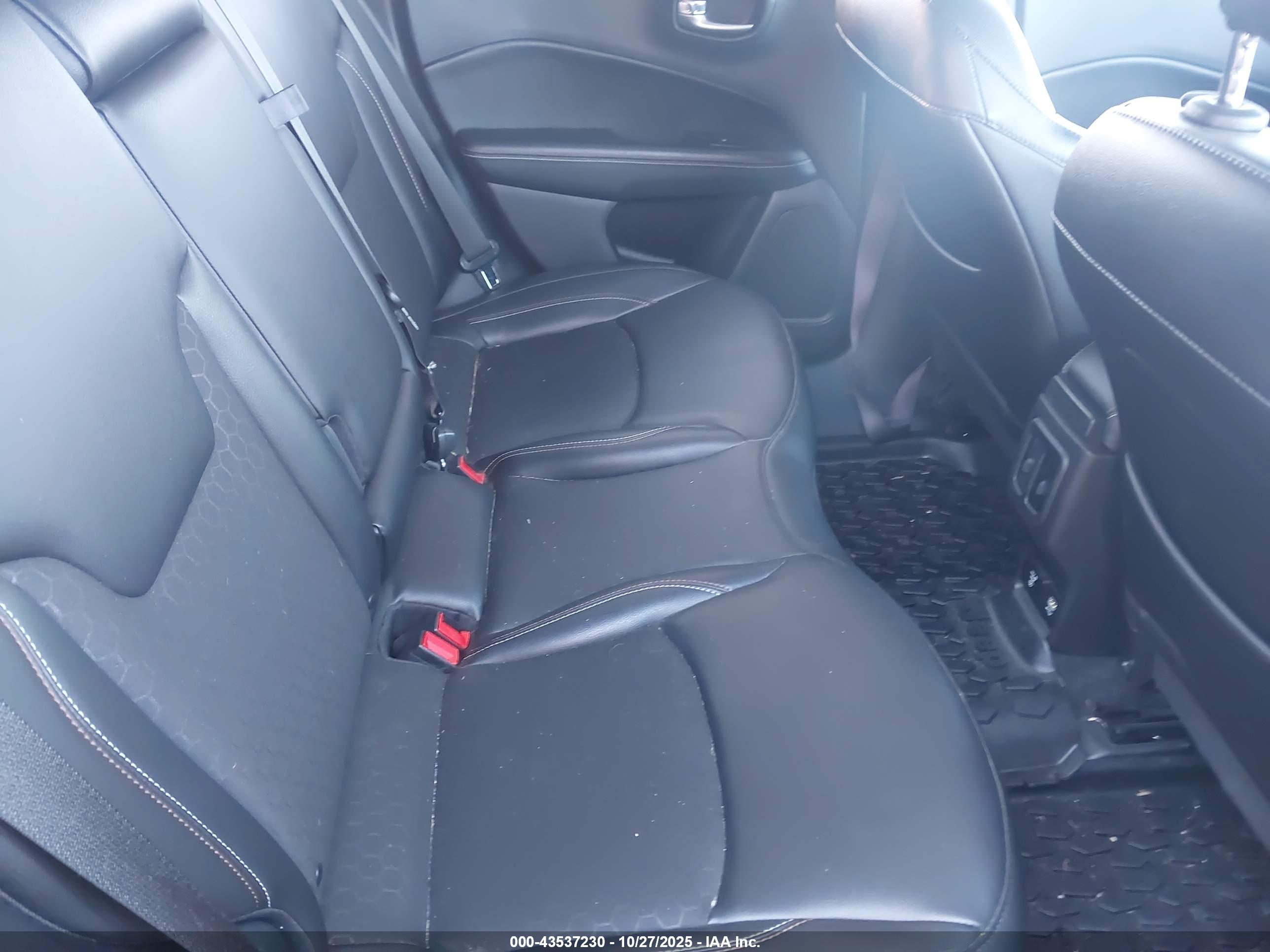 JEEP COMPASS image 8