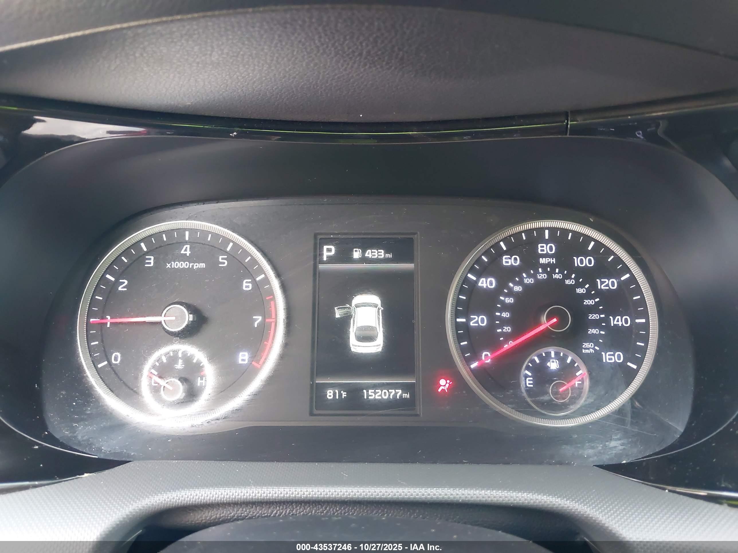 KIA K5 image 7
