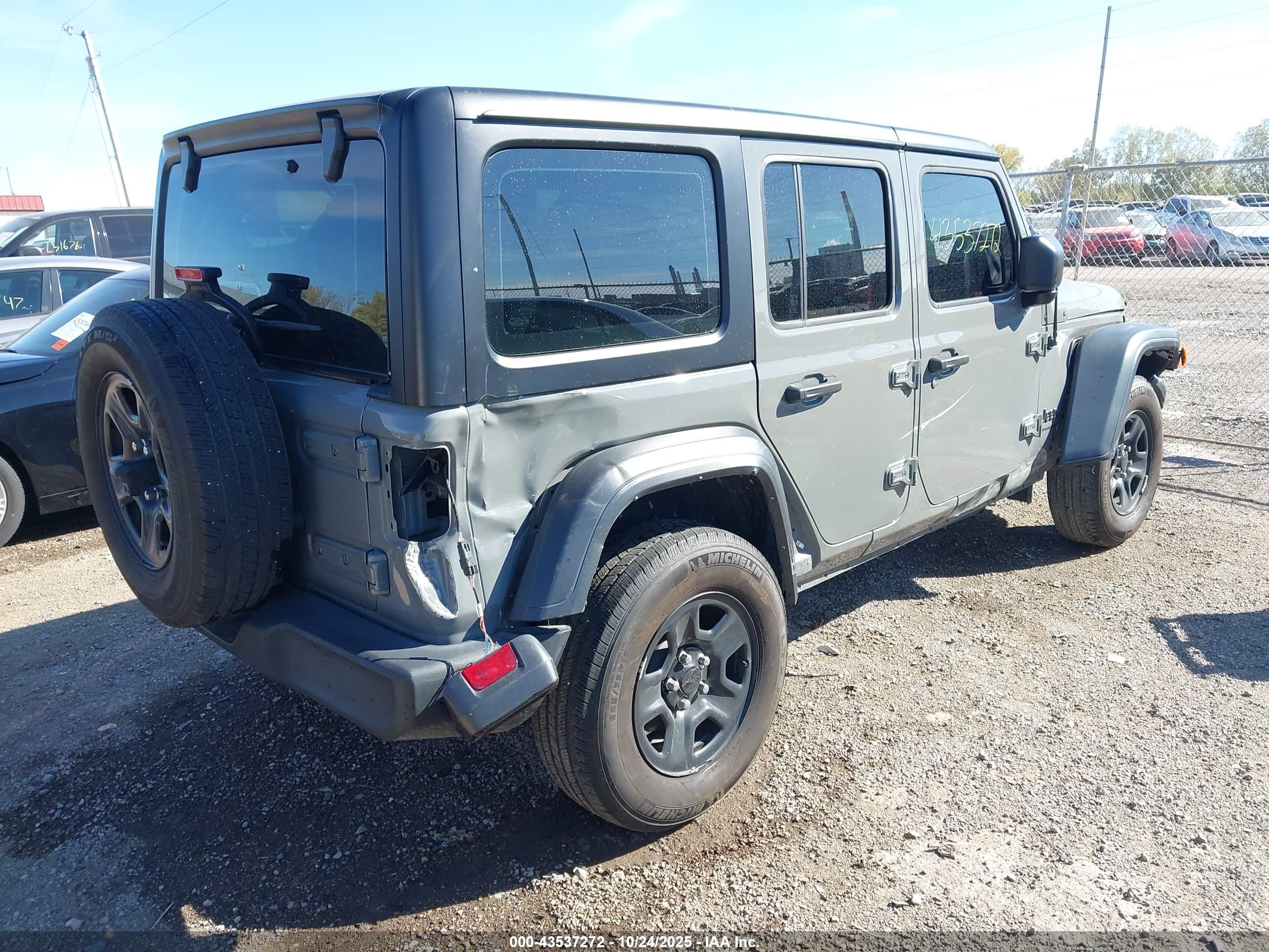 JEEP WRANGLER image 4
