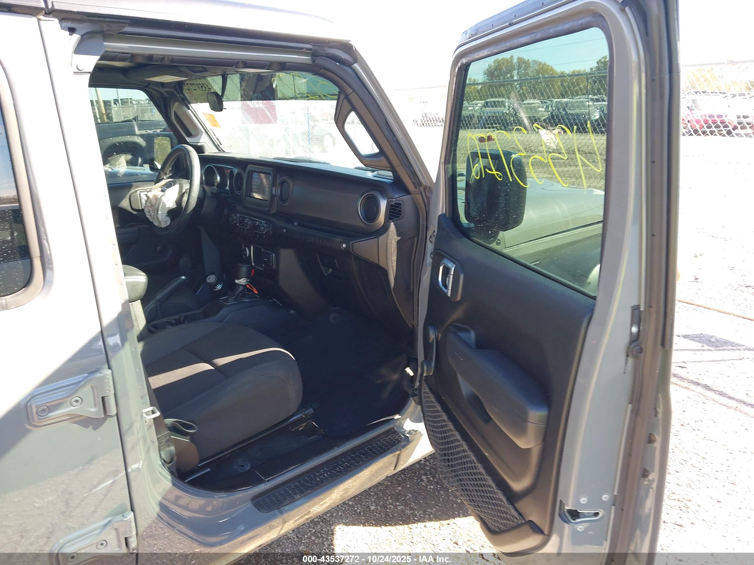 JEEP WRANGLER image 5