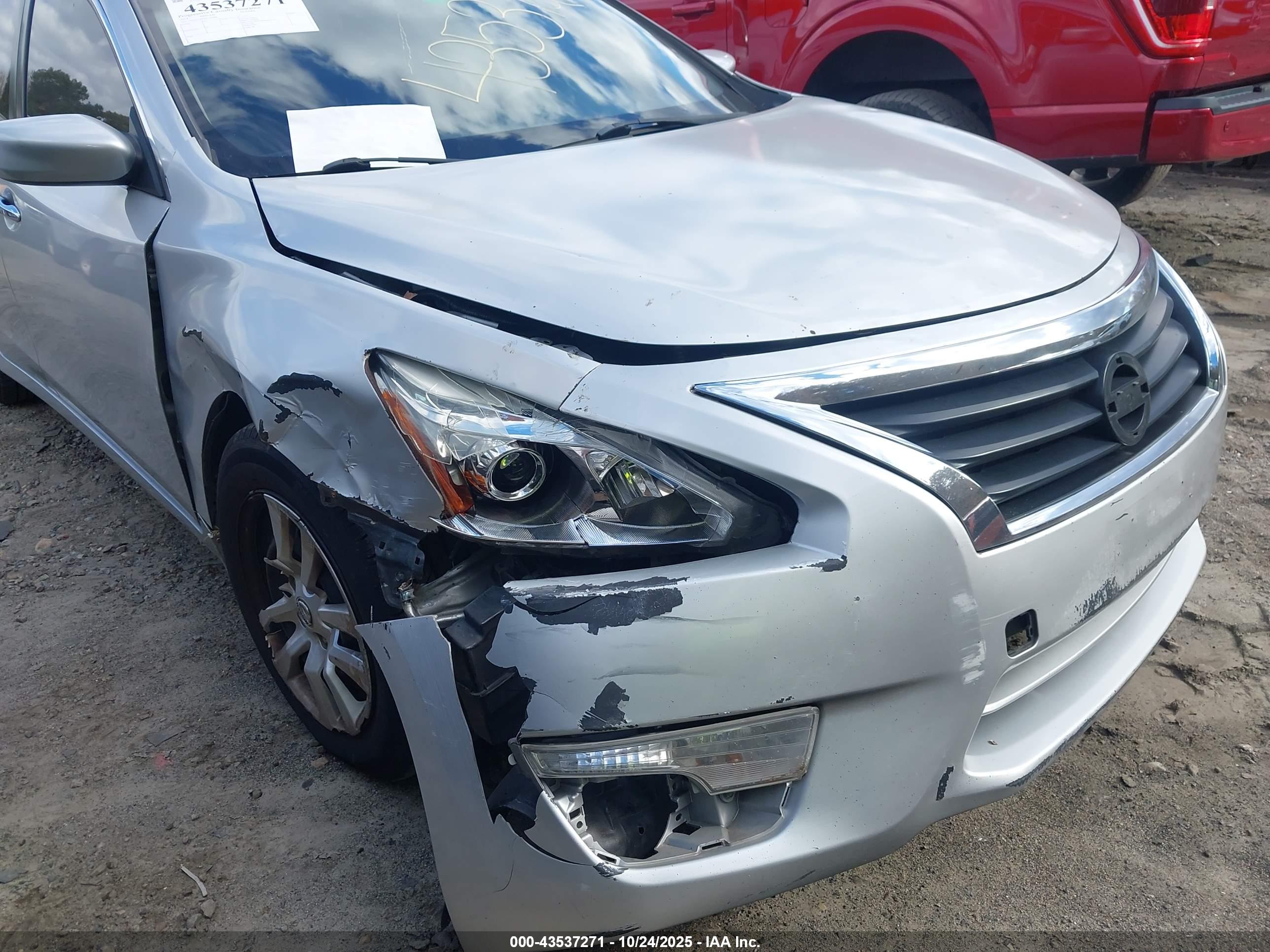 NISSAN ALTIMA image 6