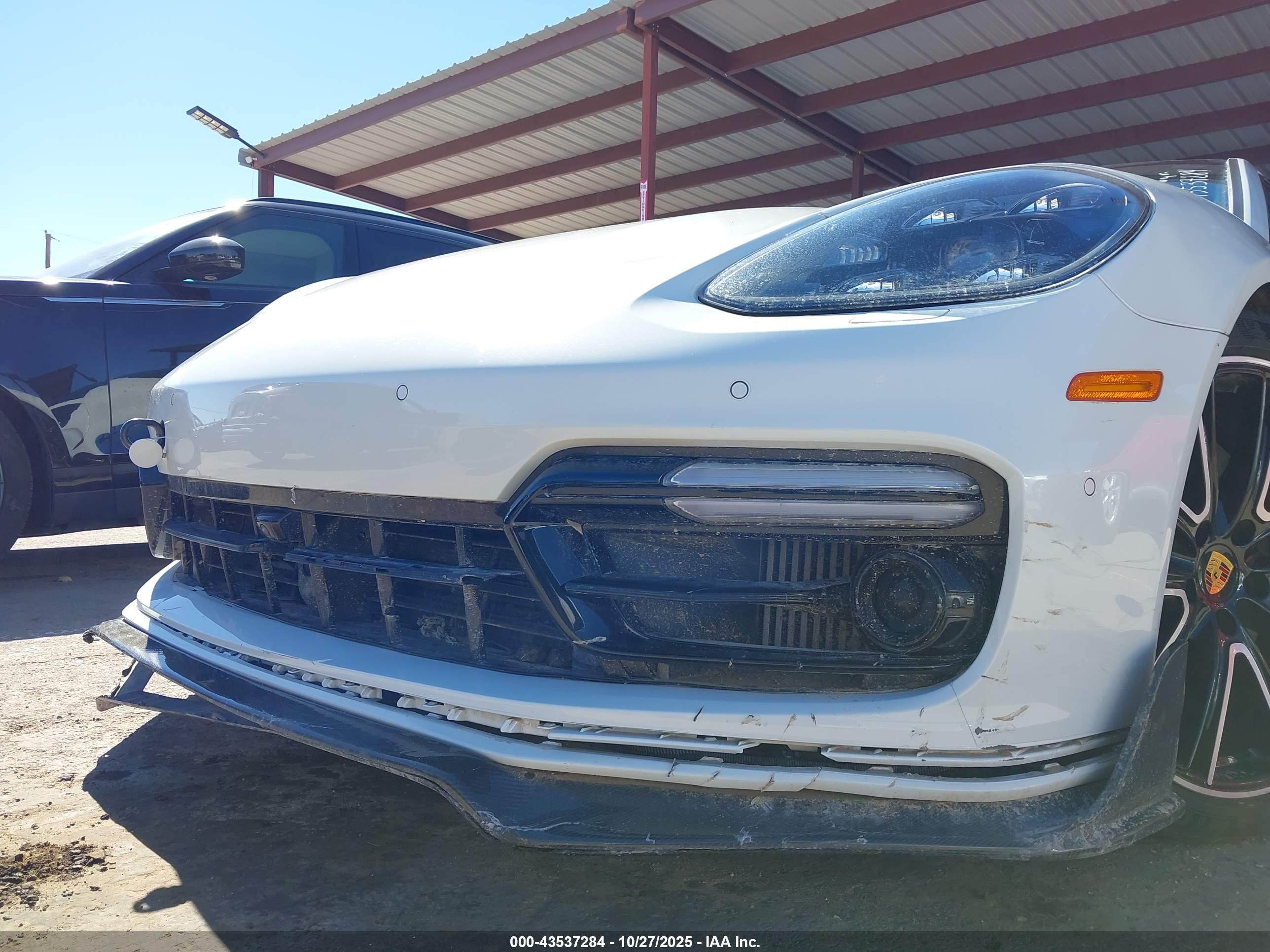 PORSCHE PANAMERA image 6
