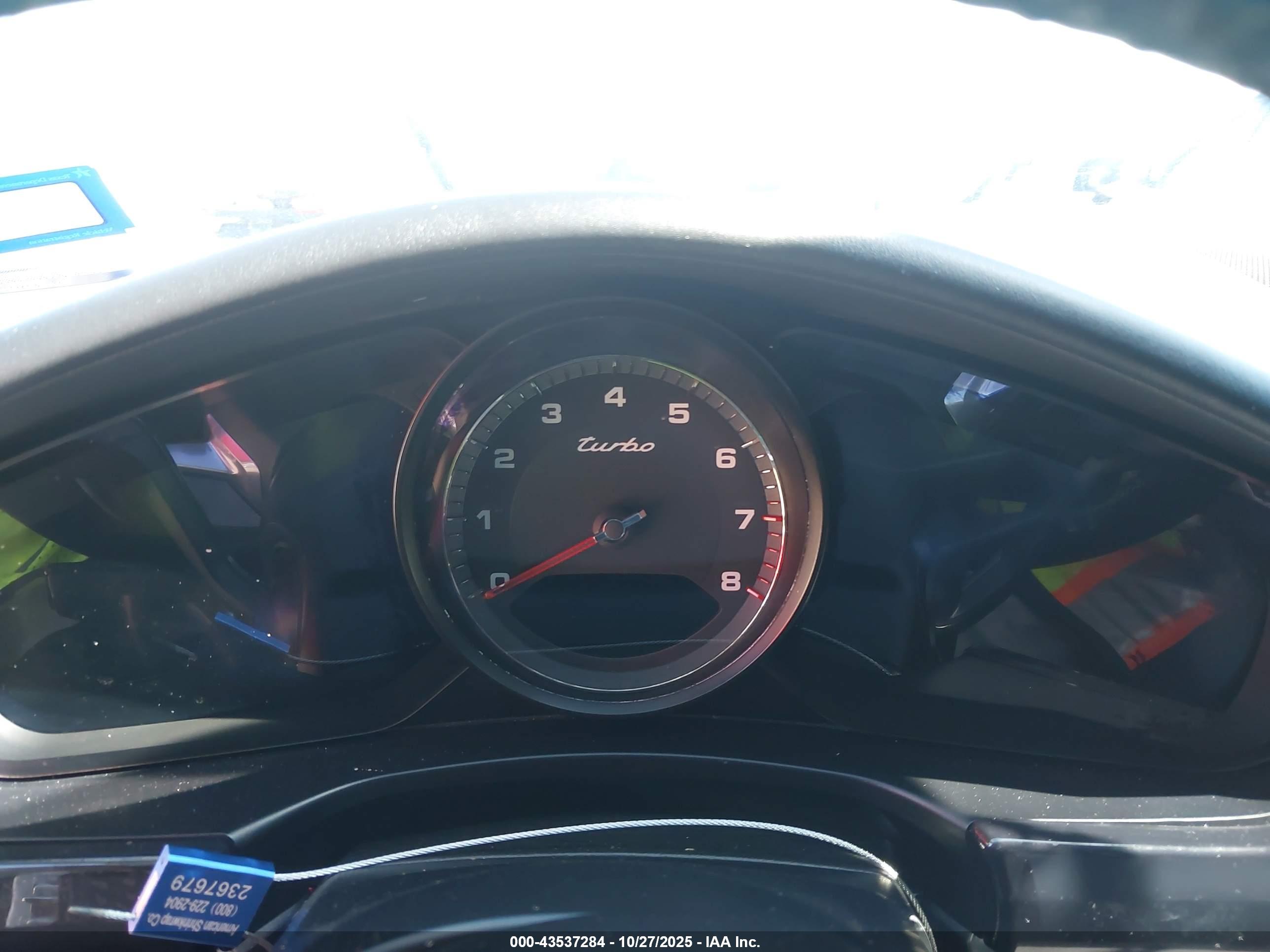 PORSCHE PANAMERA image 7