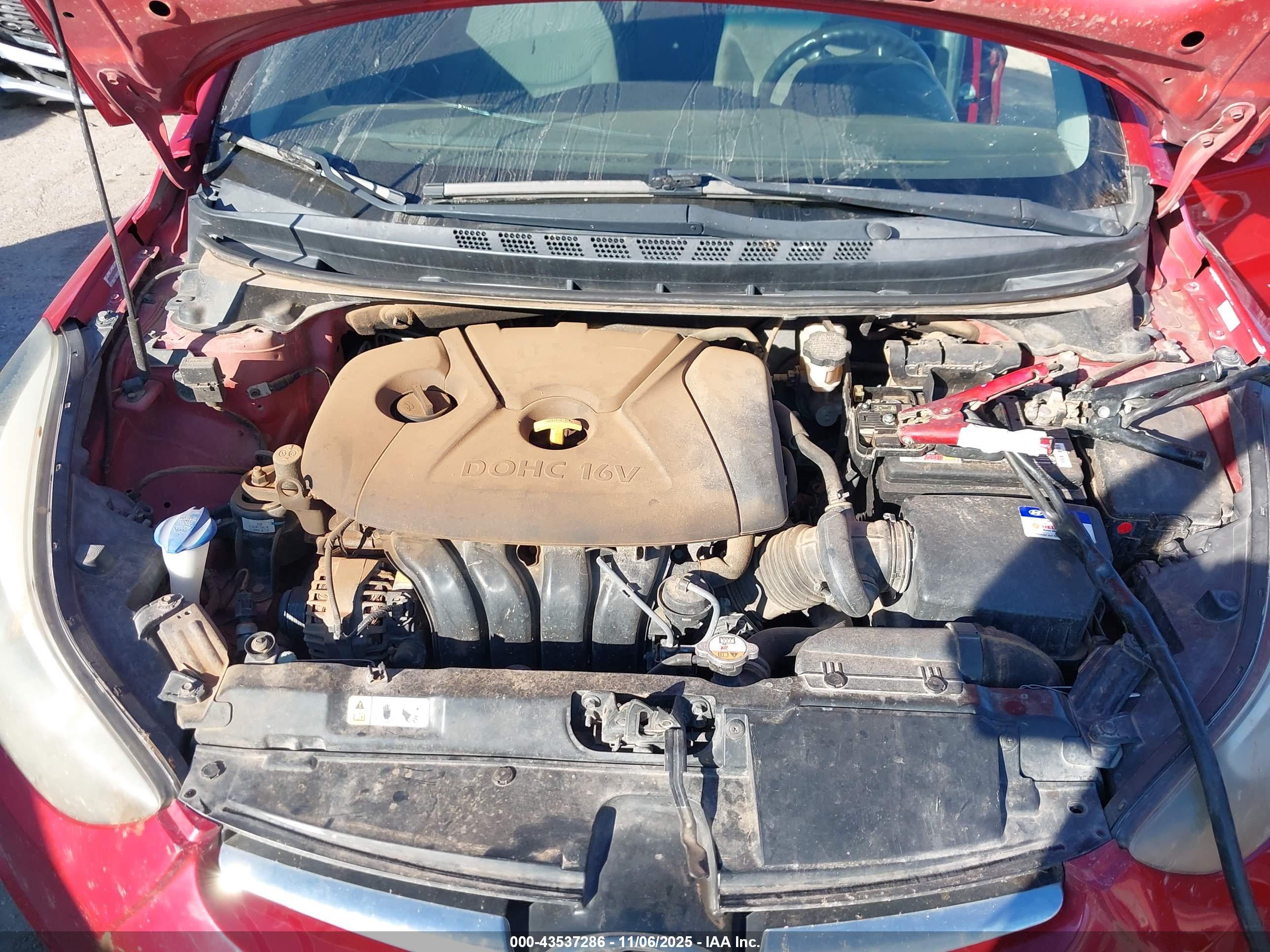 HYUNDAI ELANTRA image 10
