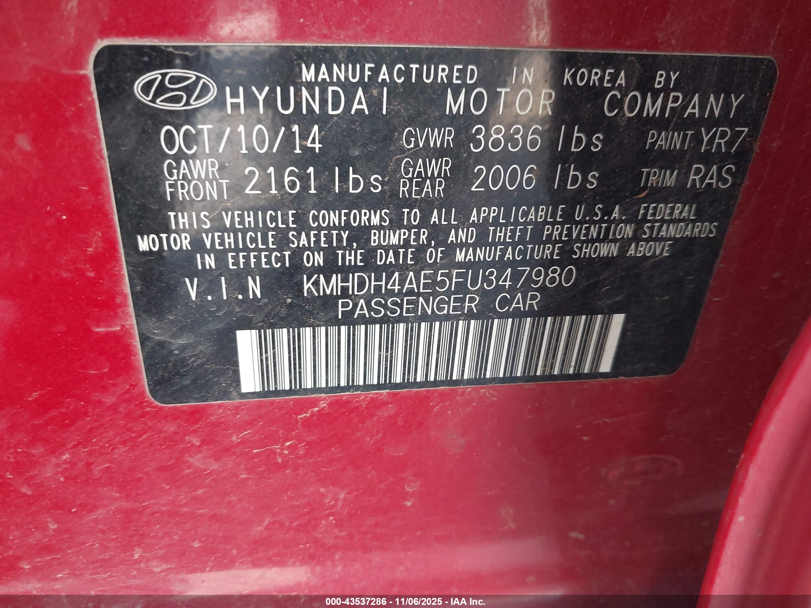 HYUNDAI ELANTRA image 9