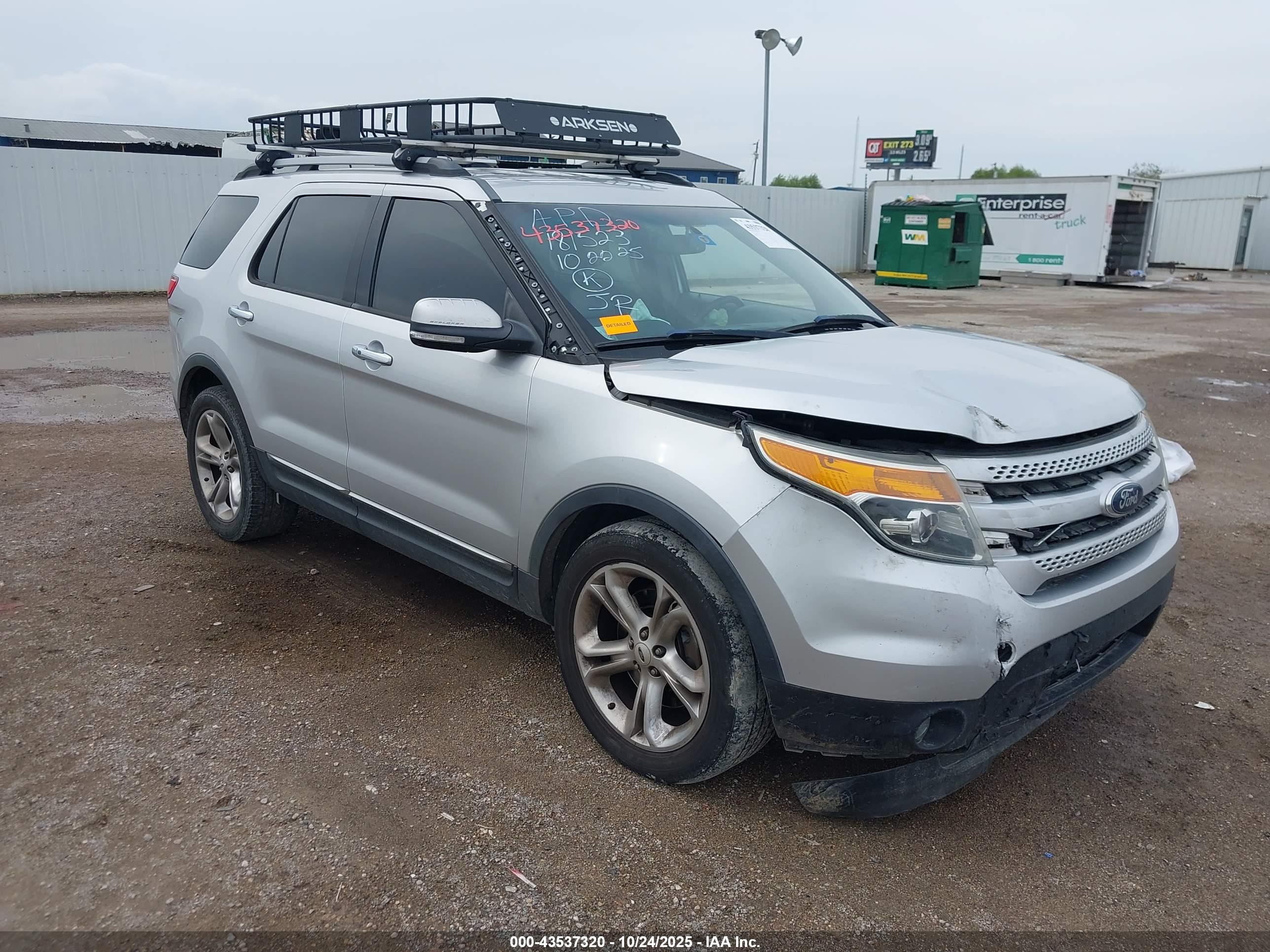 FORD EXPLORER image 6