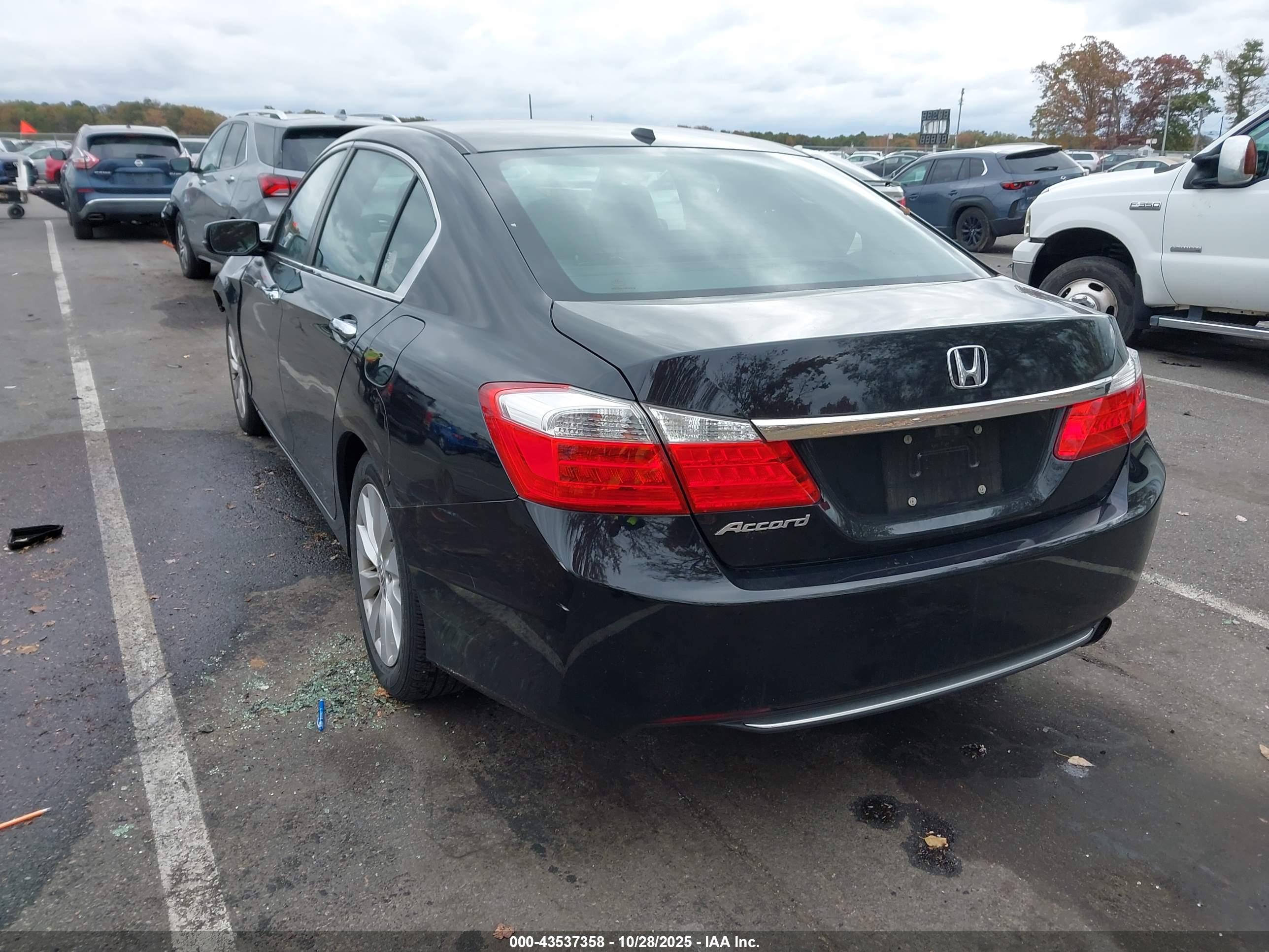 HONDA ACCORD image 3