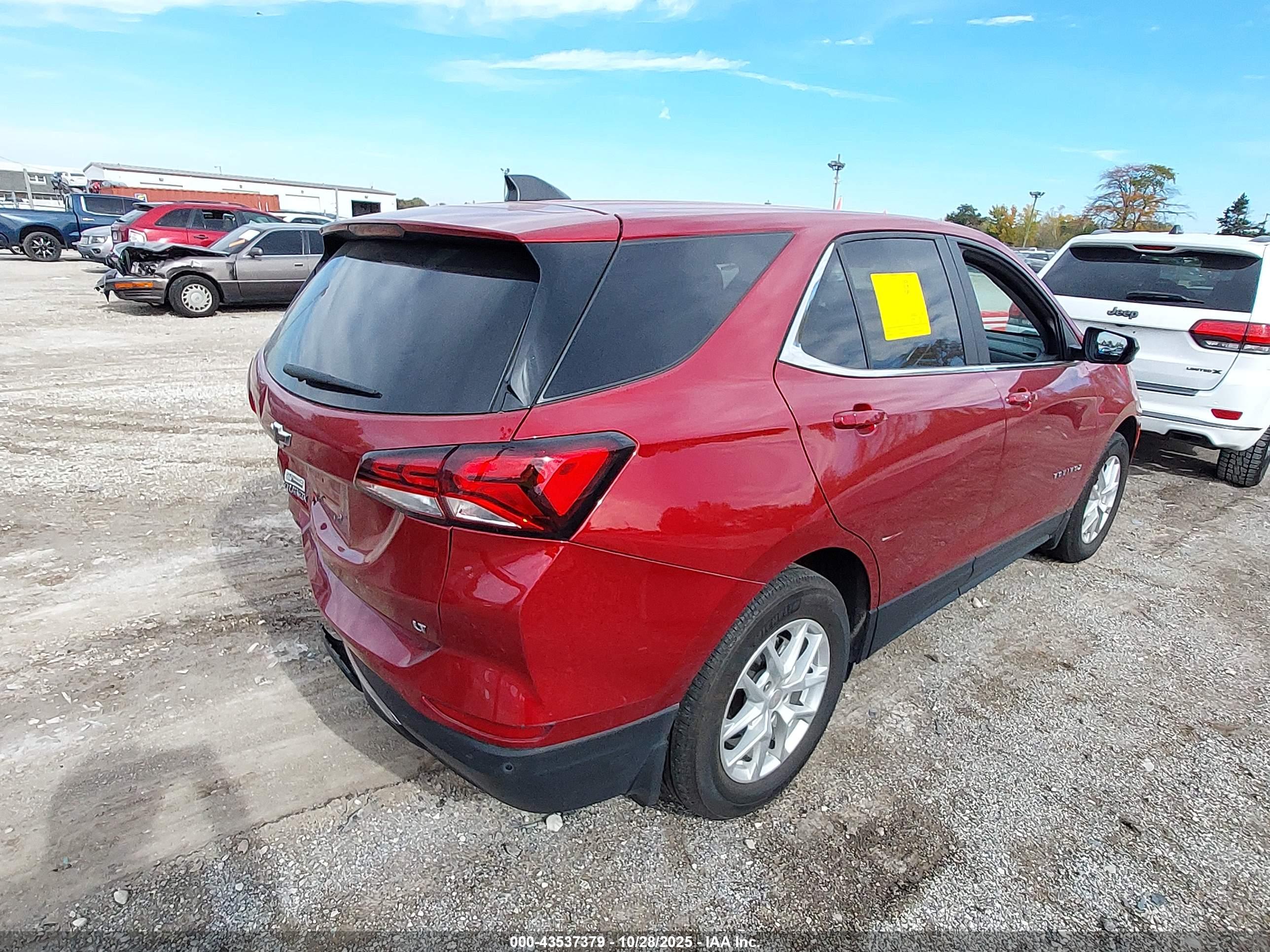 CHEVROLET EQUINOX image 4