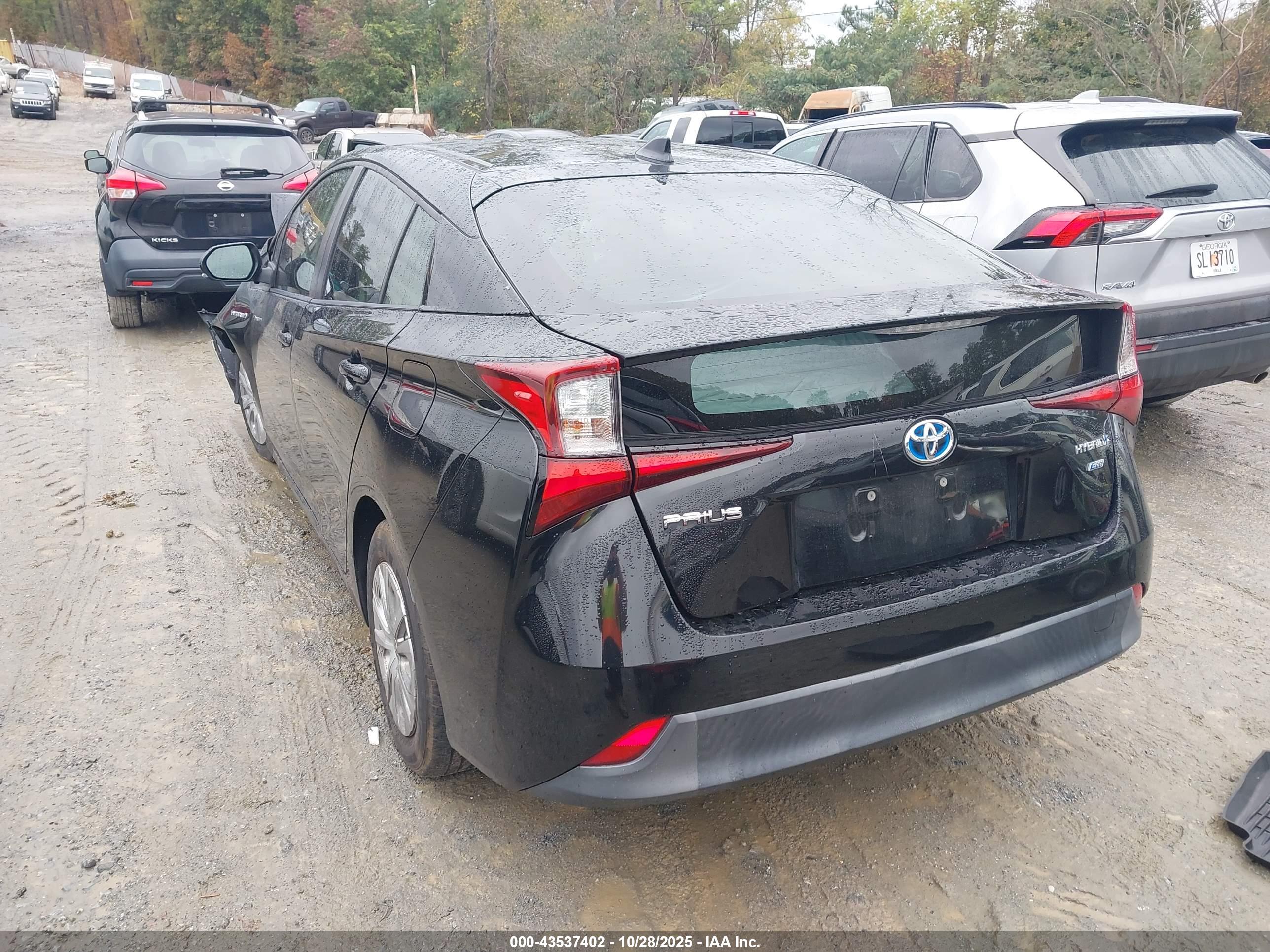 TOYOTA PRIUS image 3