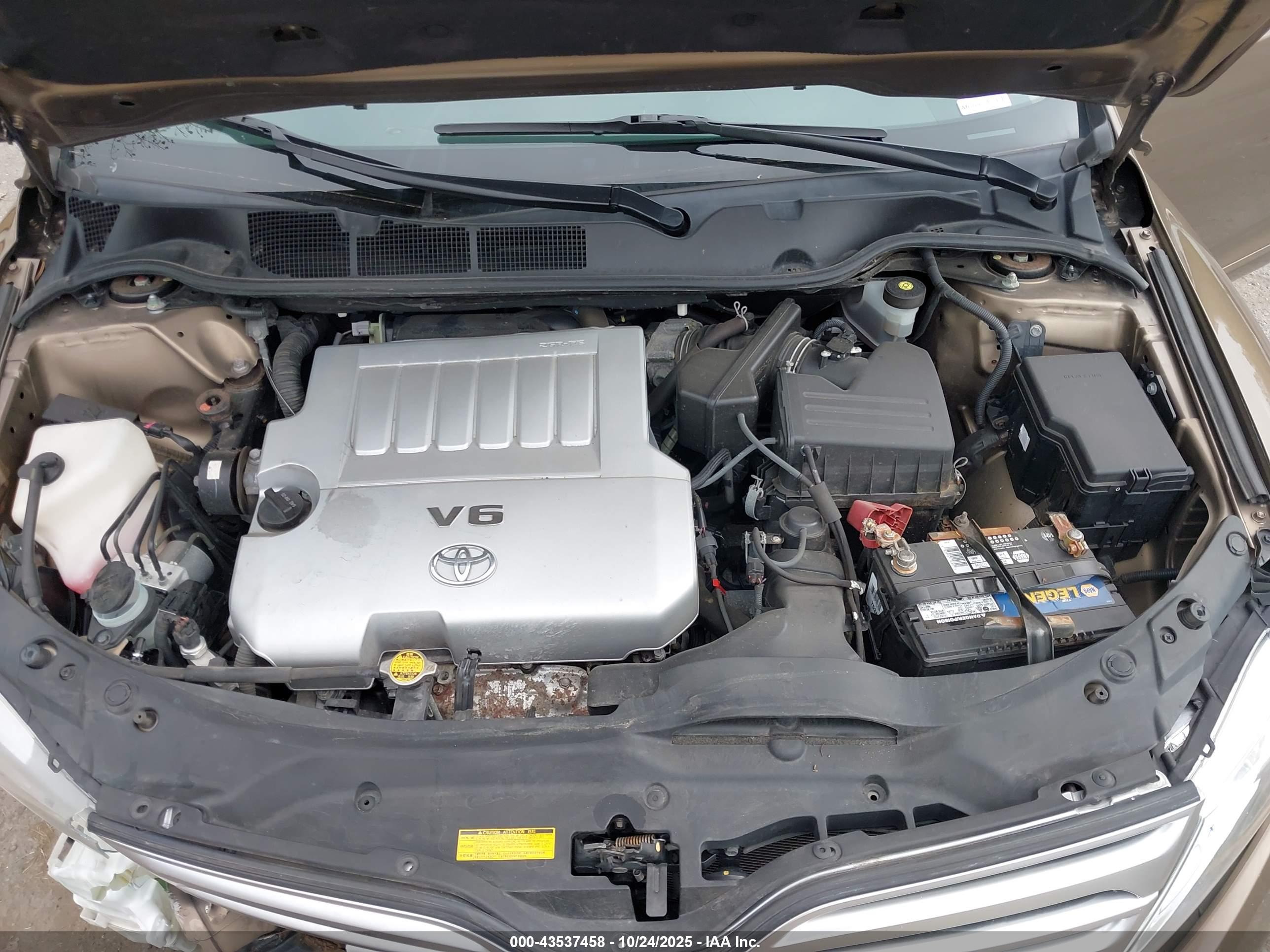 TOYOTA VENZA image 10