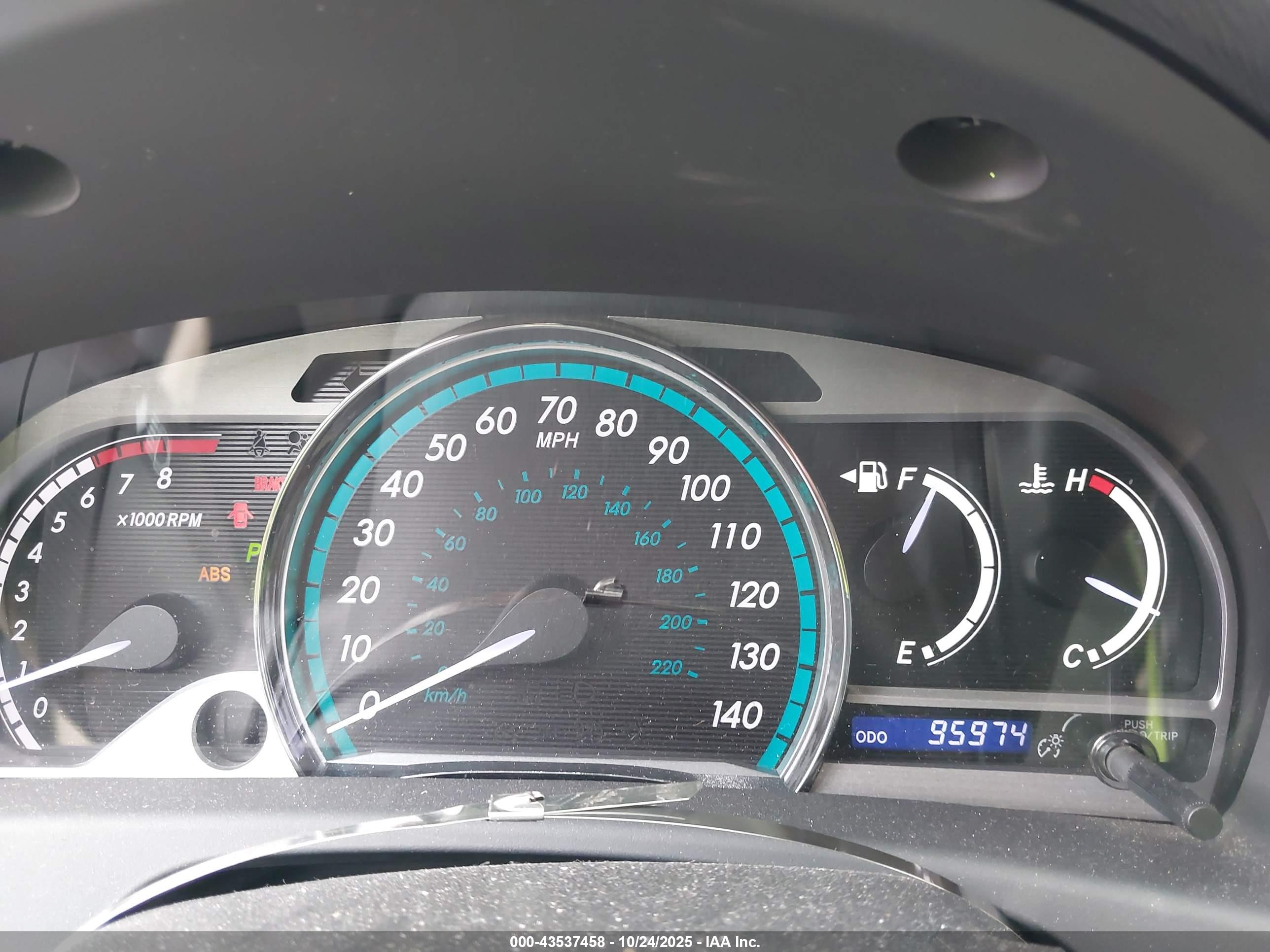 TOYOTA VENZA image 7