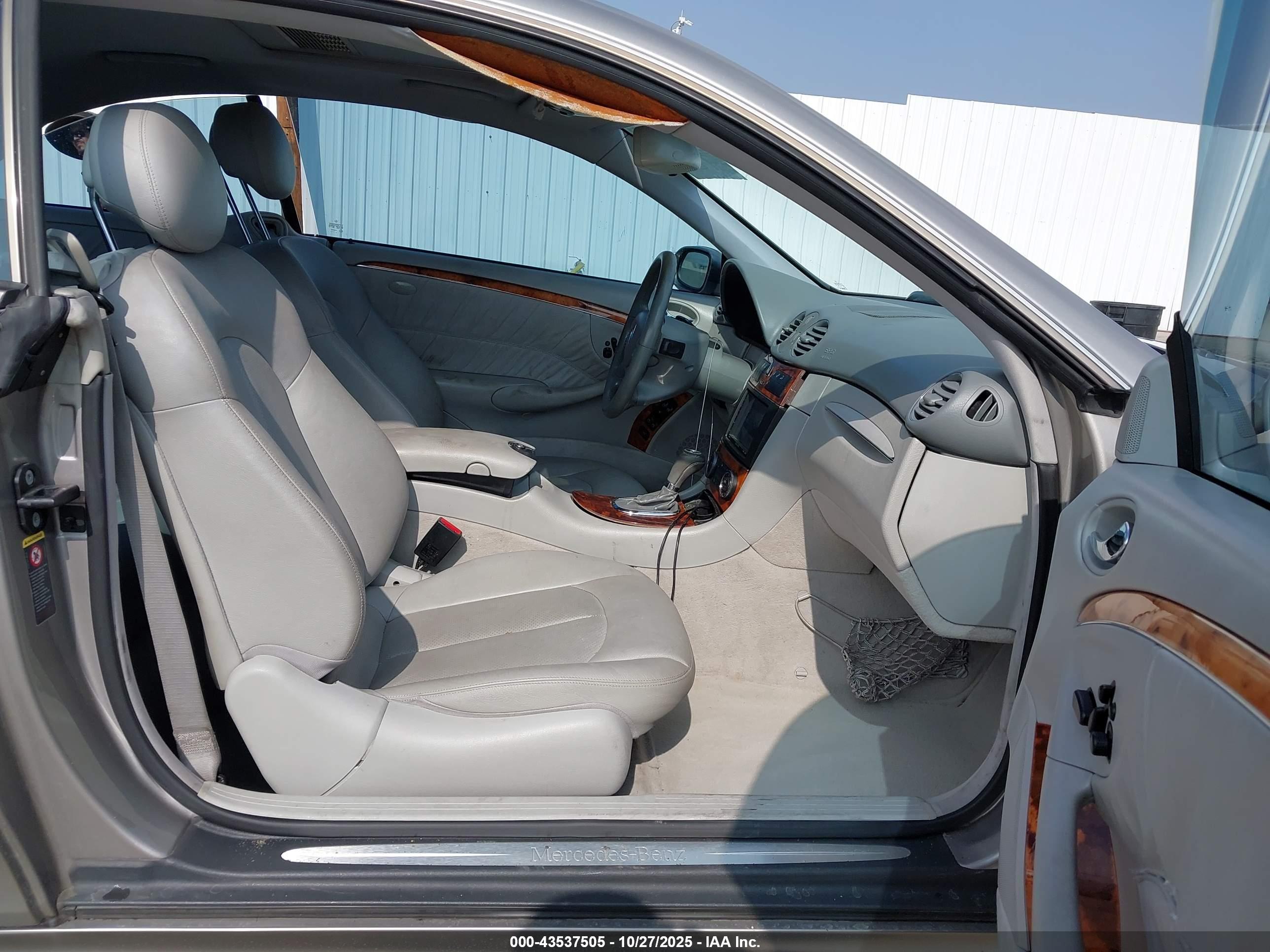 MERCEDES-BENZ CLK image 5
