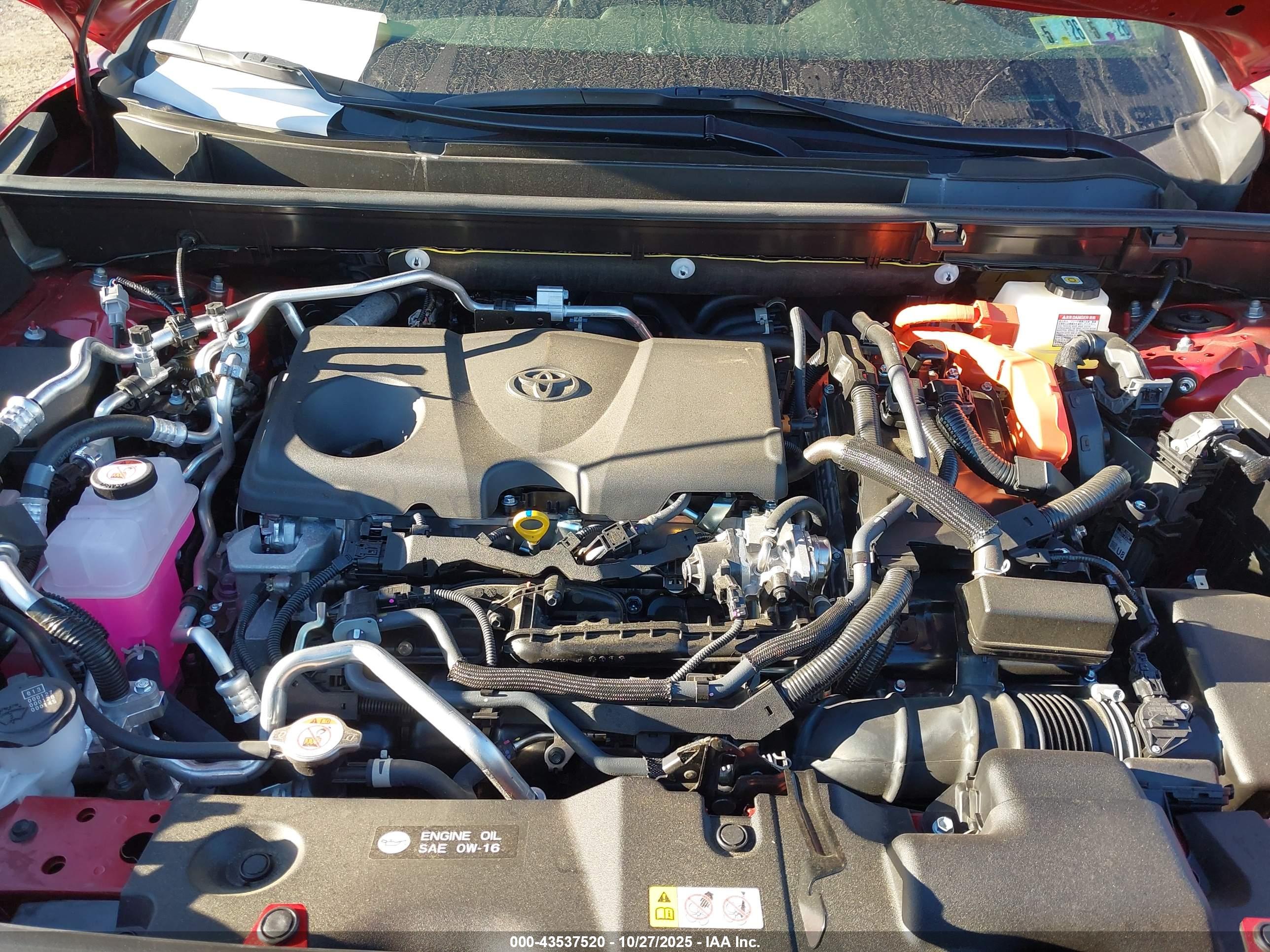 TOYOTA RAV4 image 10