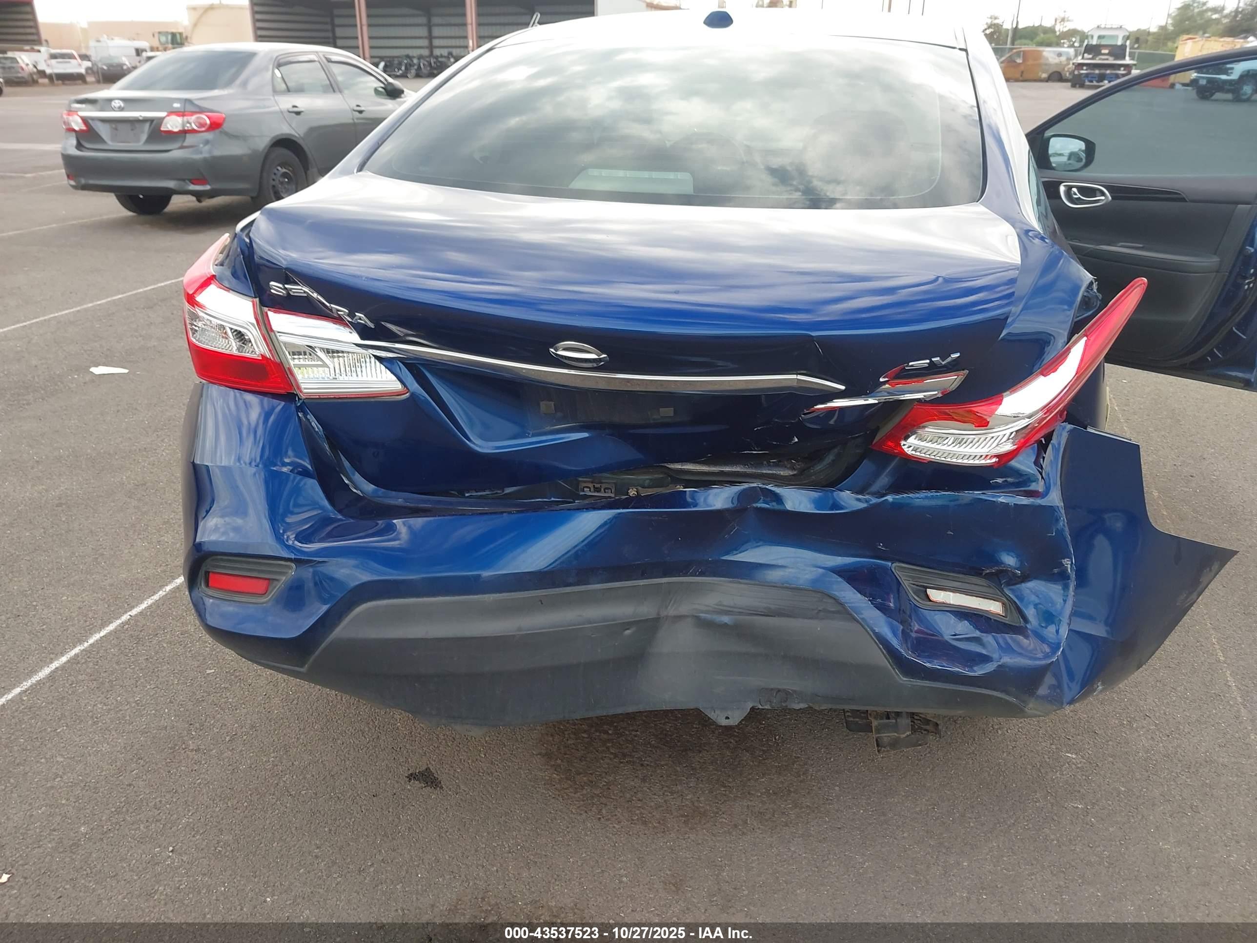 NISSAN SENTRA image 6