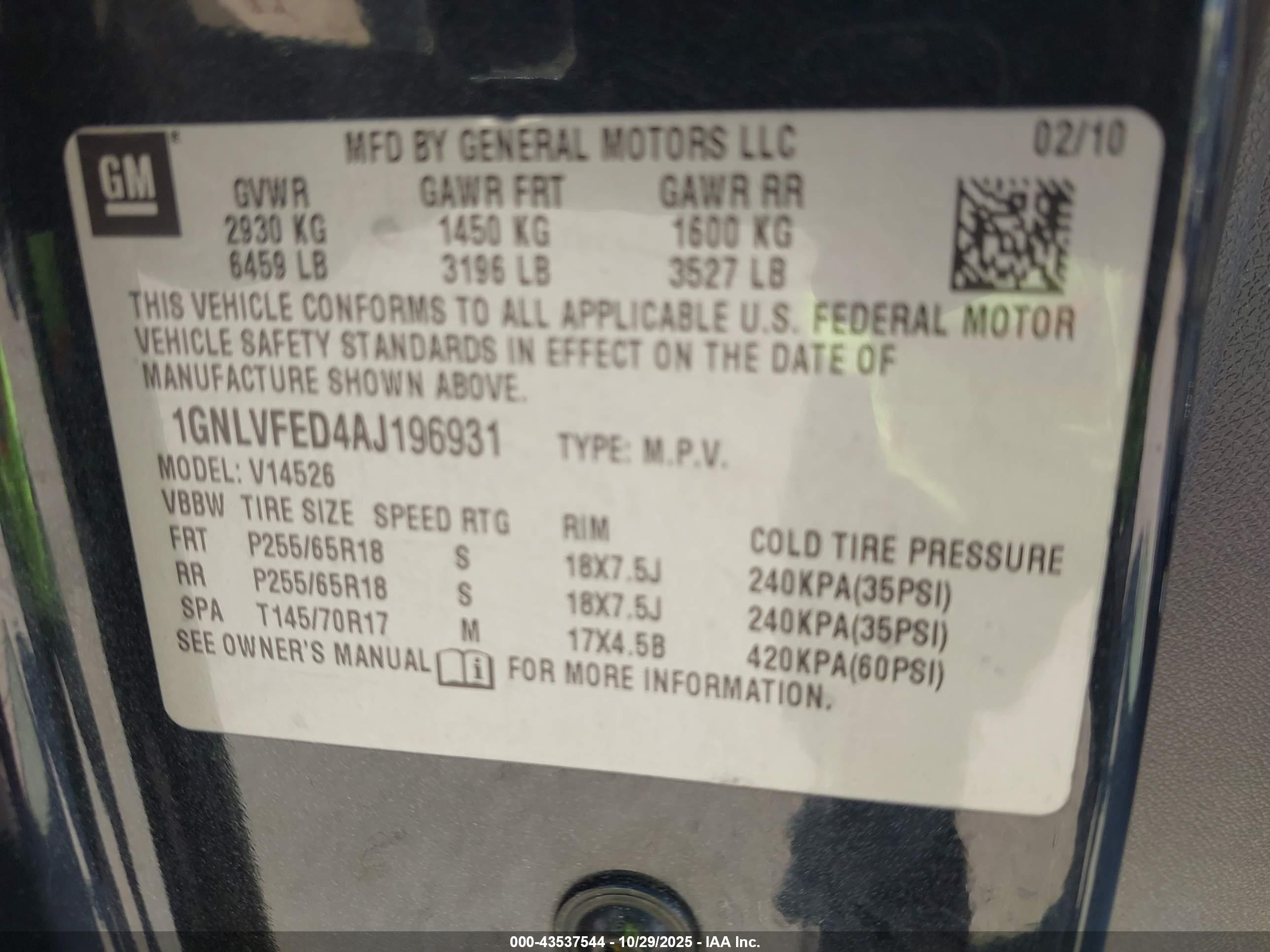 CHEVROLET TRAVERSE image 9