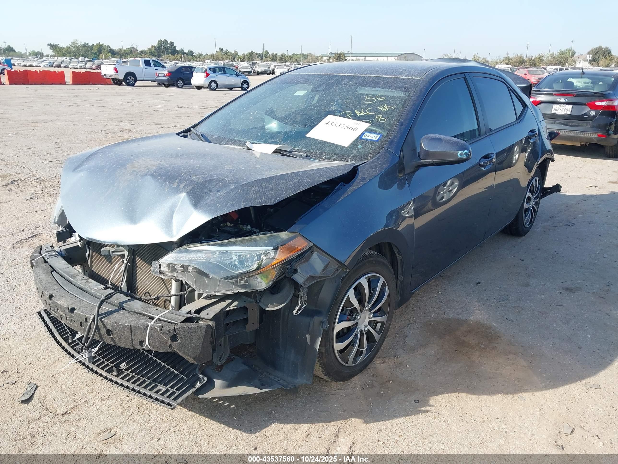 TOYOTA COROLLA image 2