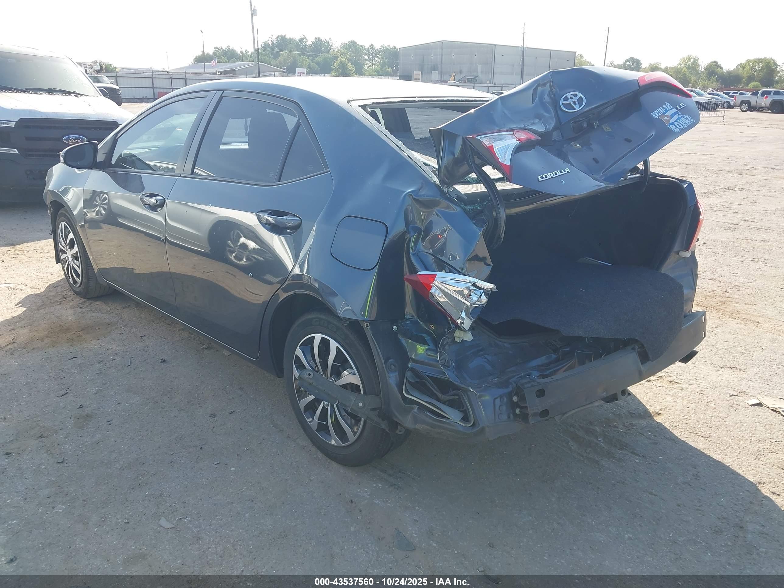 TOYOTA COROLLA image 3