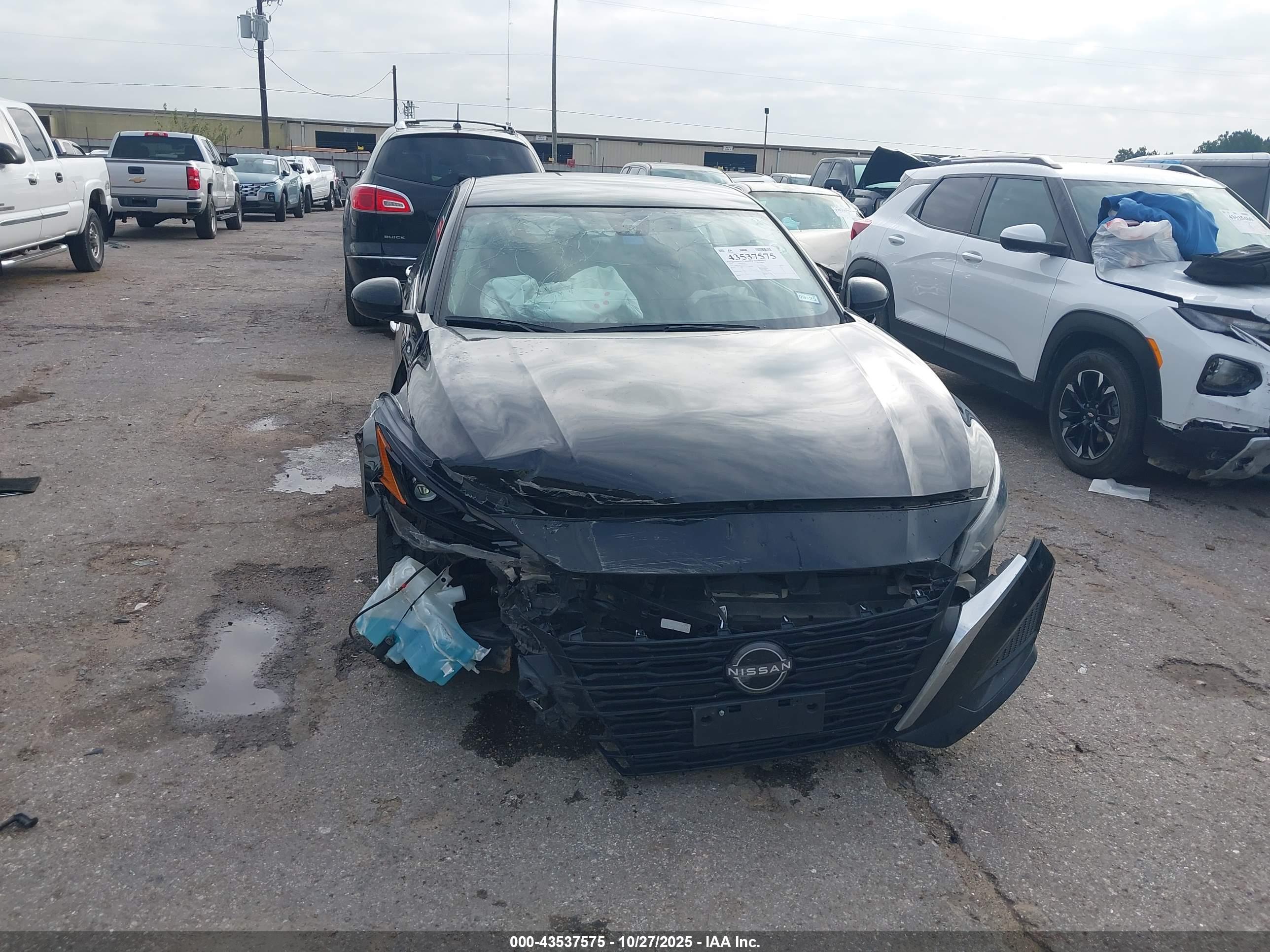 NISSAN ALTIMA image 6
