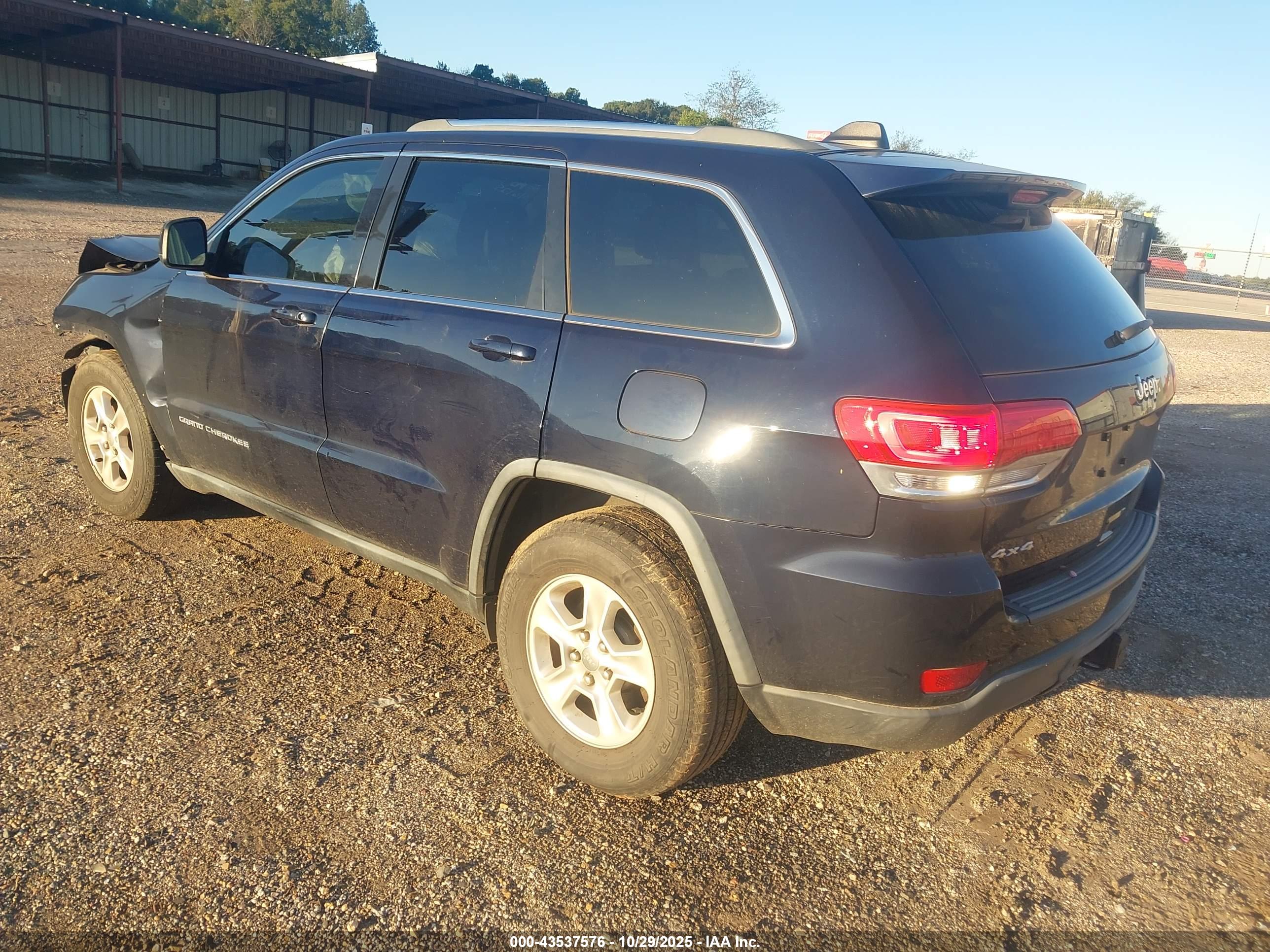 JEEP GRAND image 3