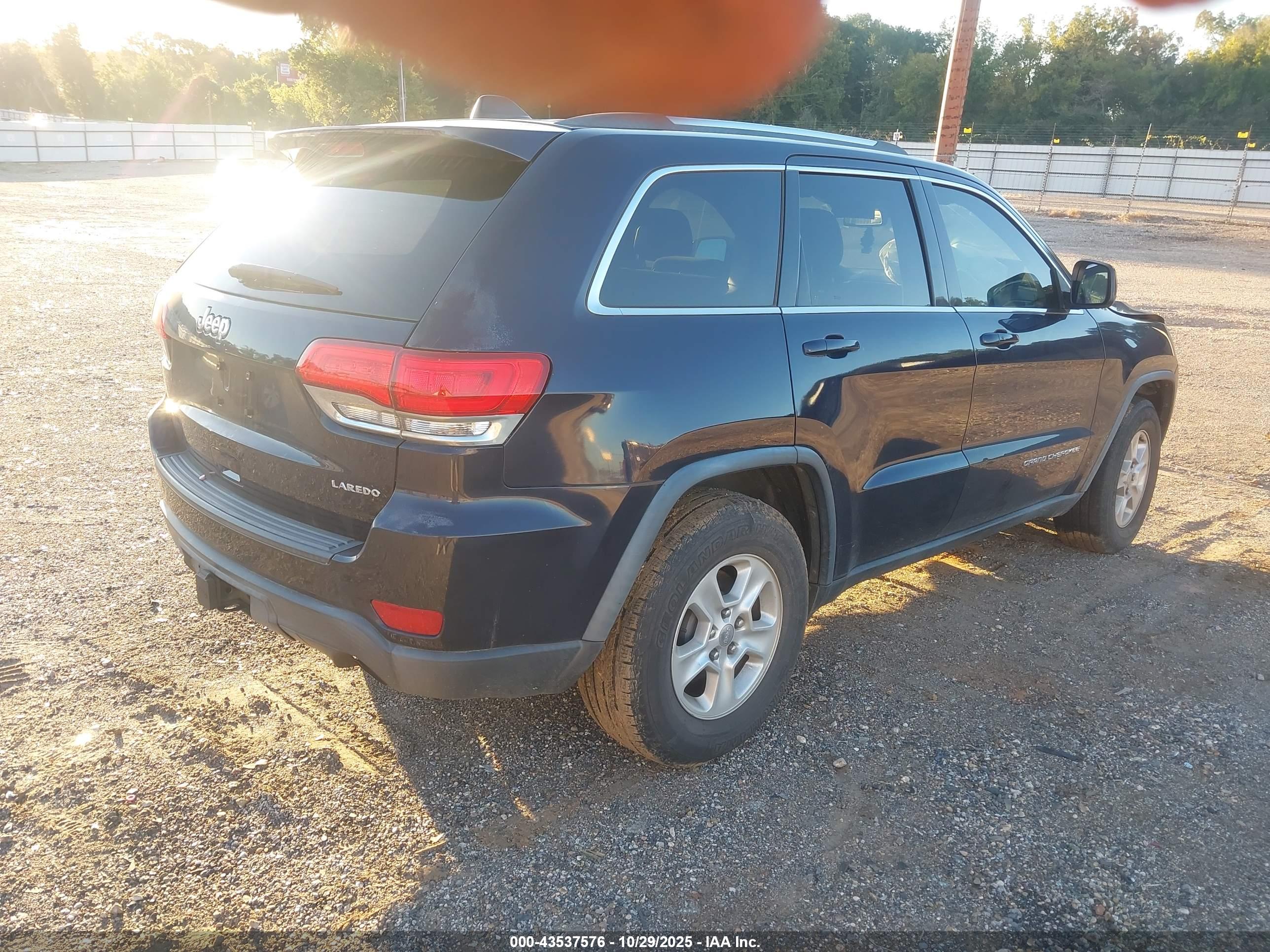 JEEP GRAND image 4