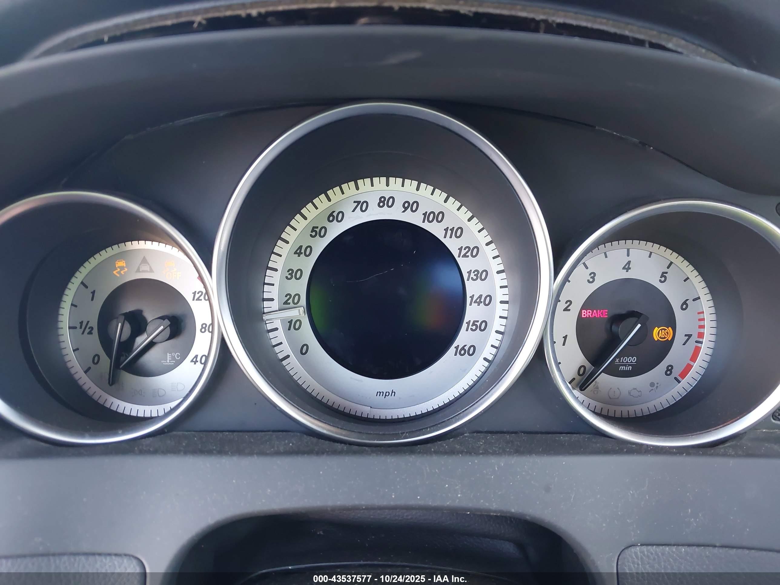 MERCEDES-BENZ C image 7