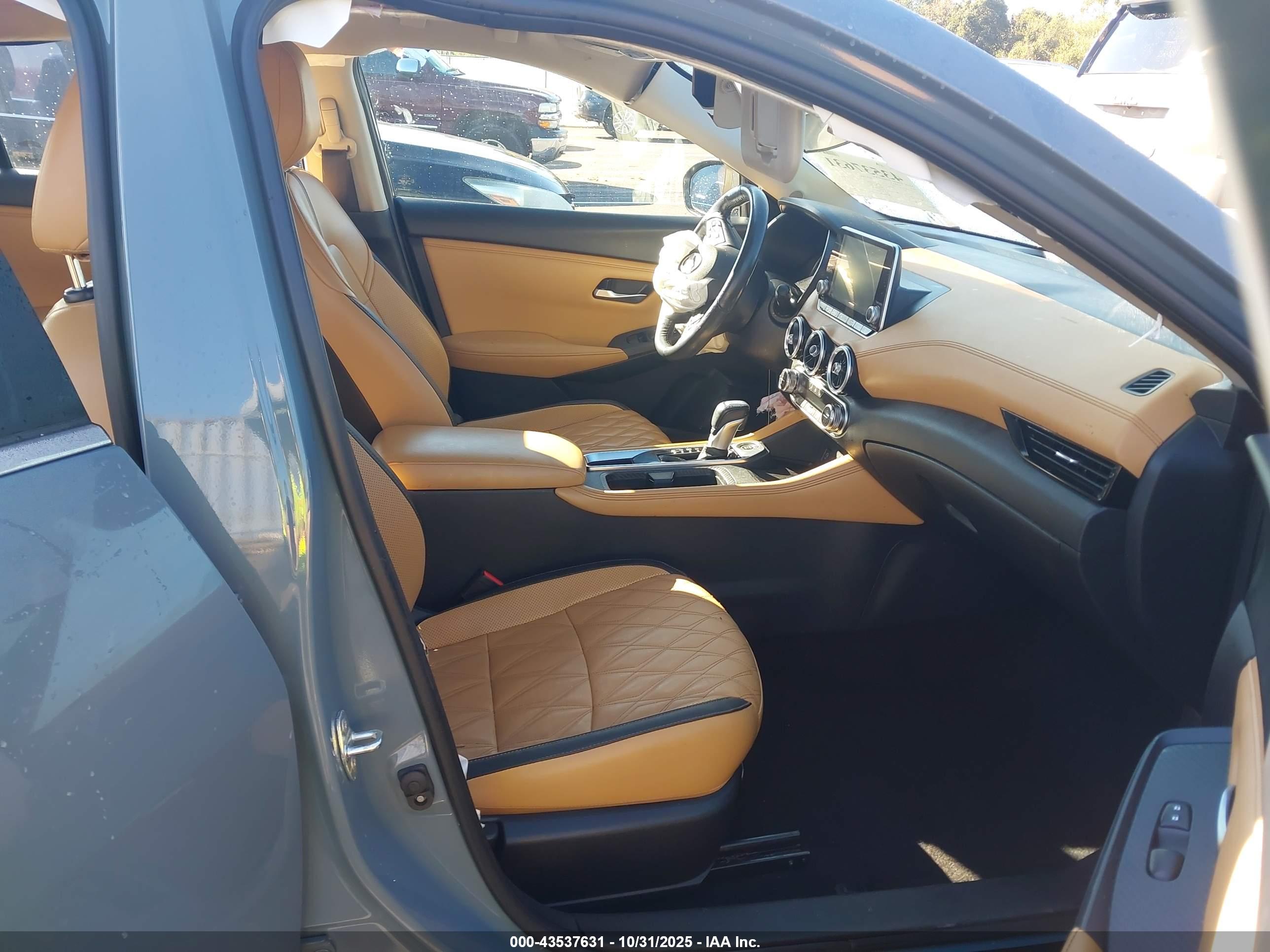 NISSAN SENTRA image 5